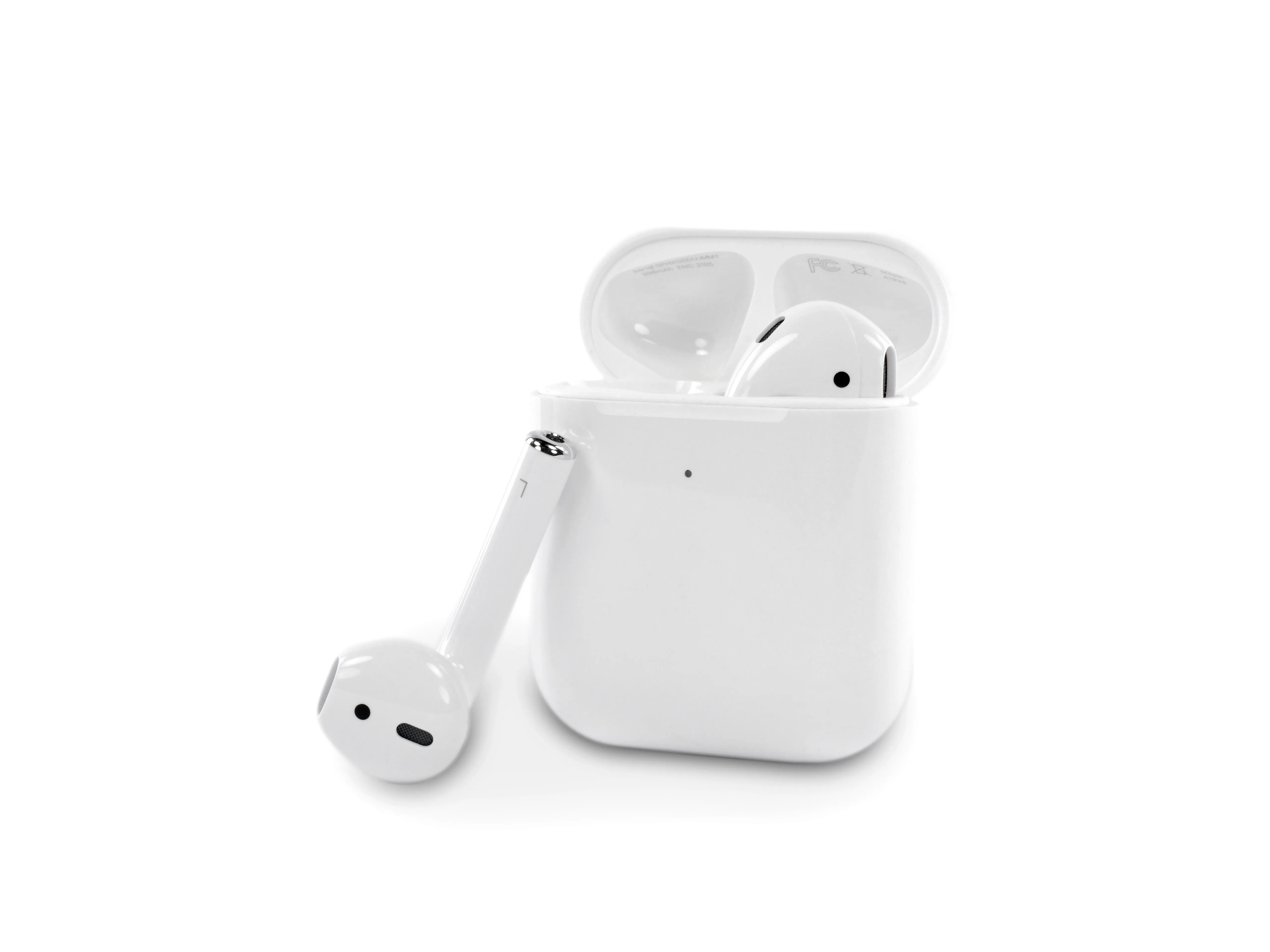 Разборка AirPods 2, разборка AirPods 2: шаг 1, изображение 2 из 3