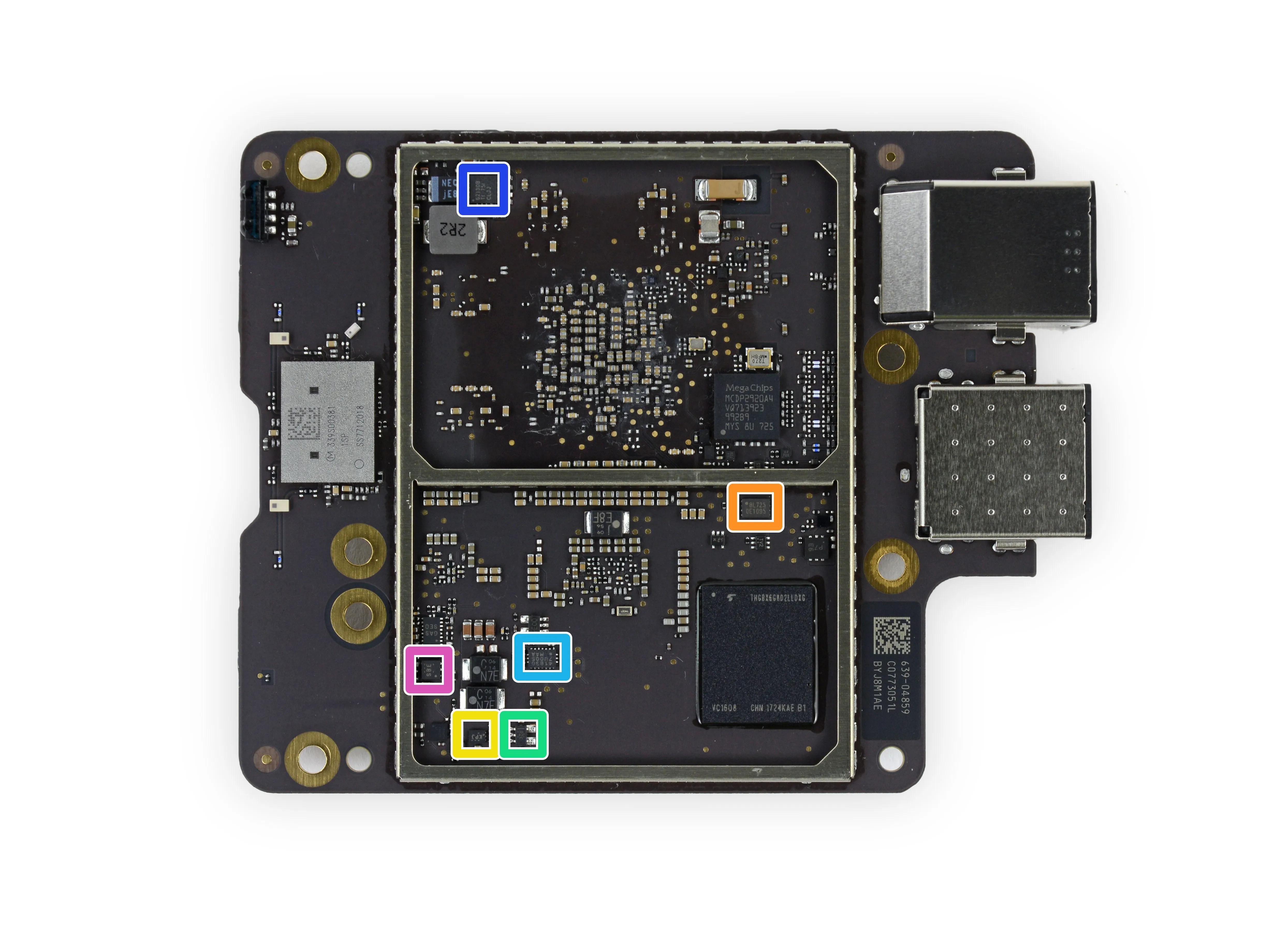 Apple TV 4K Teardown: шаг 7, изображение 2 из 2