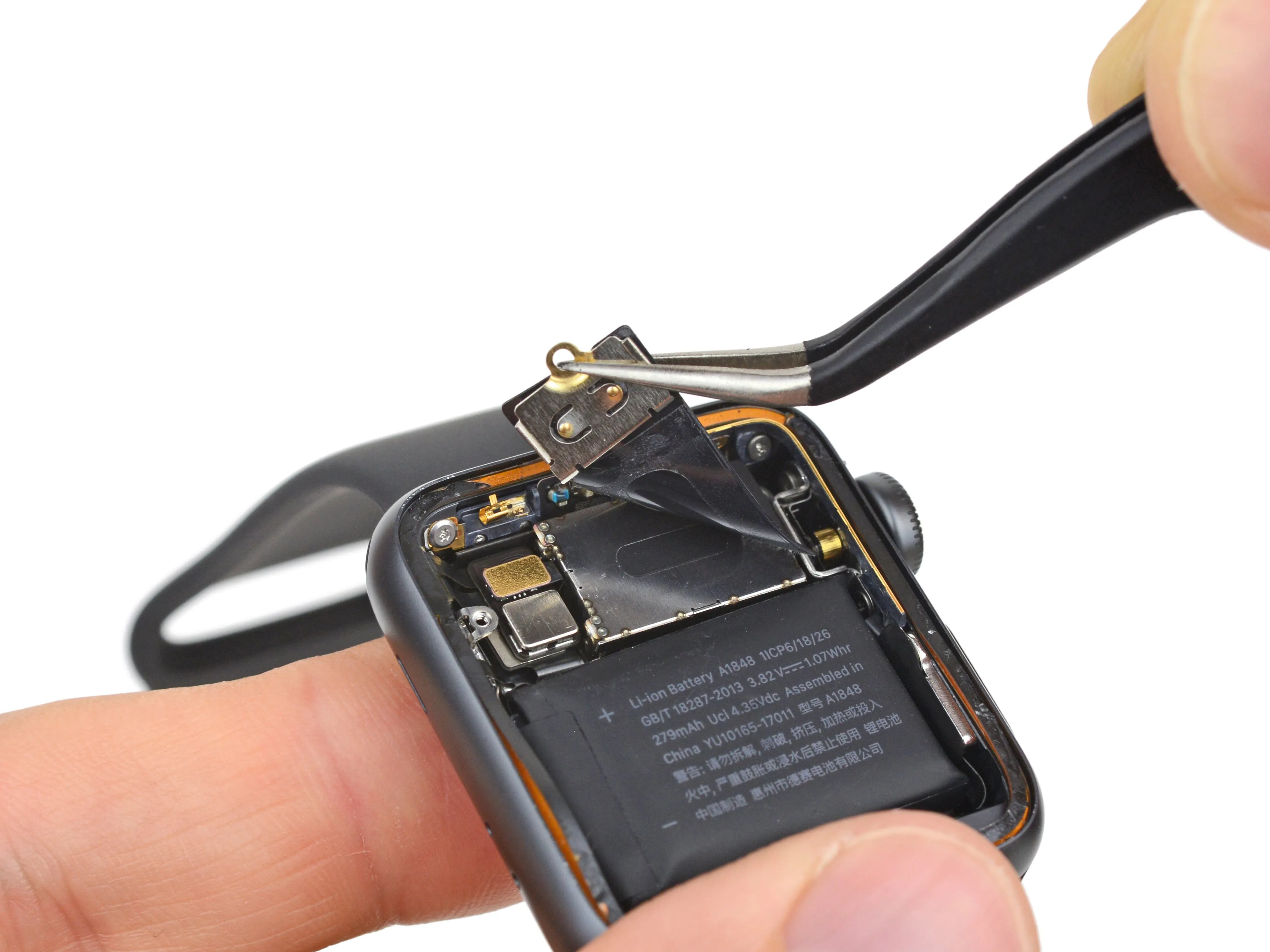 Apple Watch Series 3 Teardown: шаг 6, изображение 2 из 3