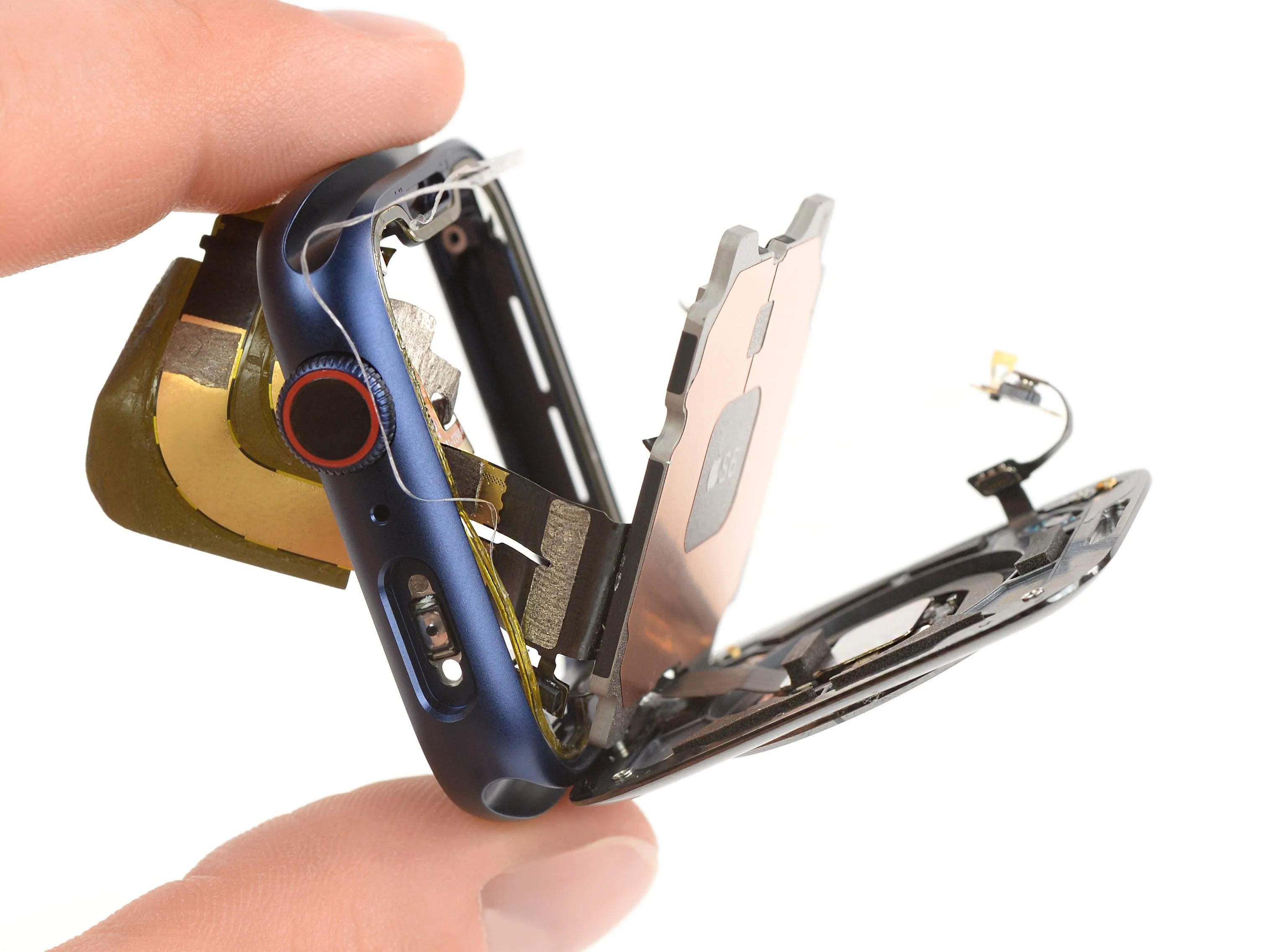 Apple Watch Series 6 Teardown: шаг 5, изображение 3 из 3