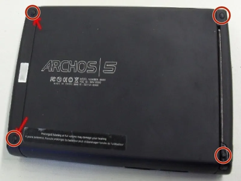 Archos 5 и 48 Teardown: шаг 2, изображение 1 из 1