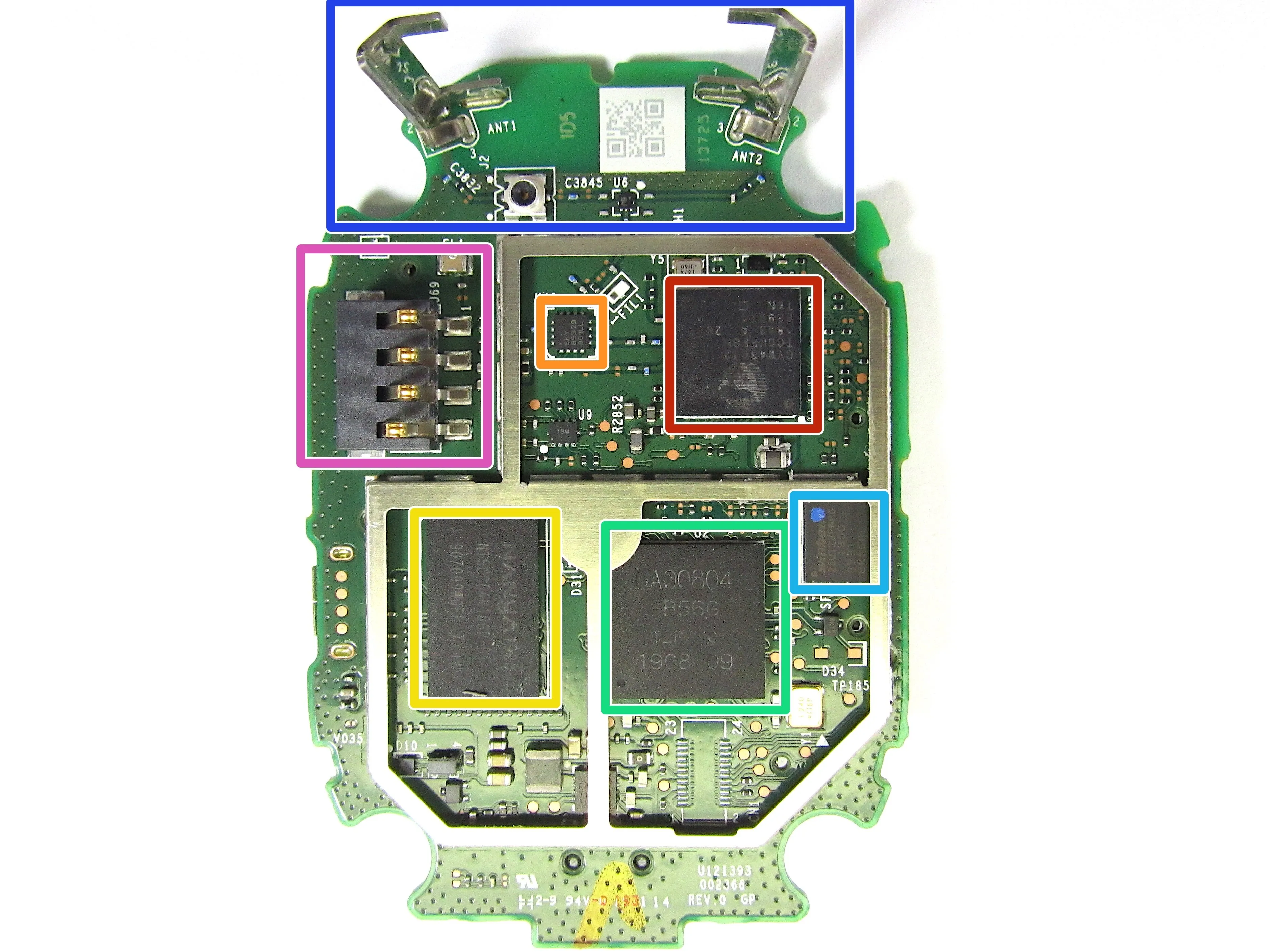 Разборка беспроводной камеры наблюдения Arlo Pro 3 - 2K QHD: шаг 14, изображение 1 из 1