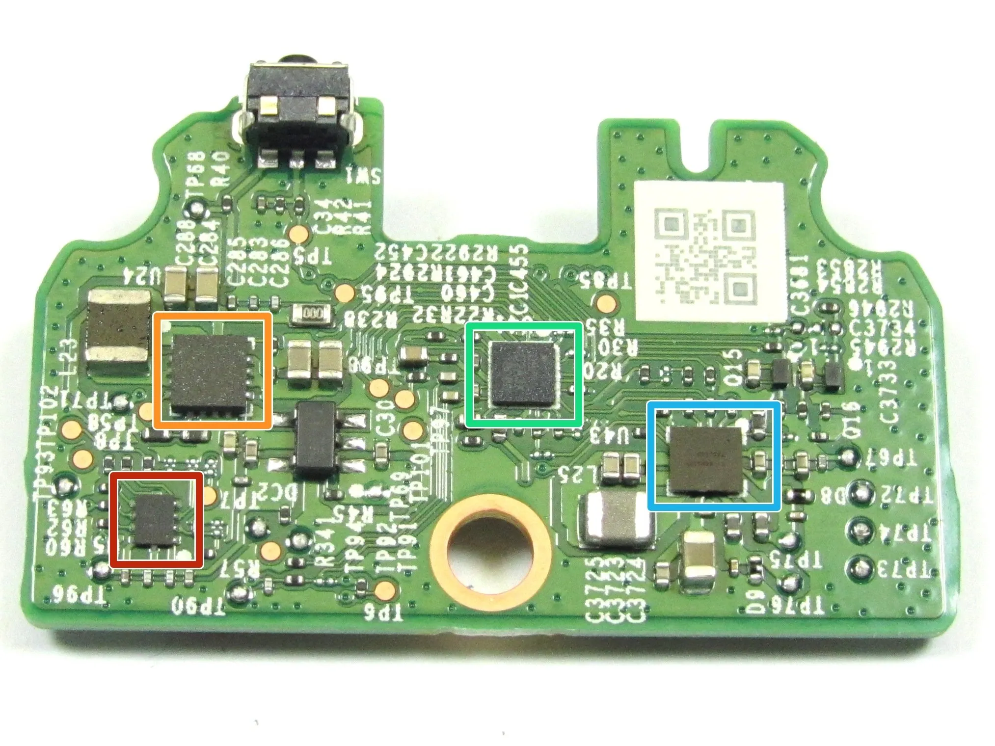 Arlo Ultra 2 Teardown: шаг 10, изображение 2 из 2