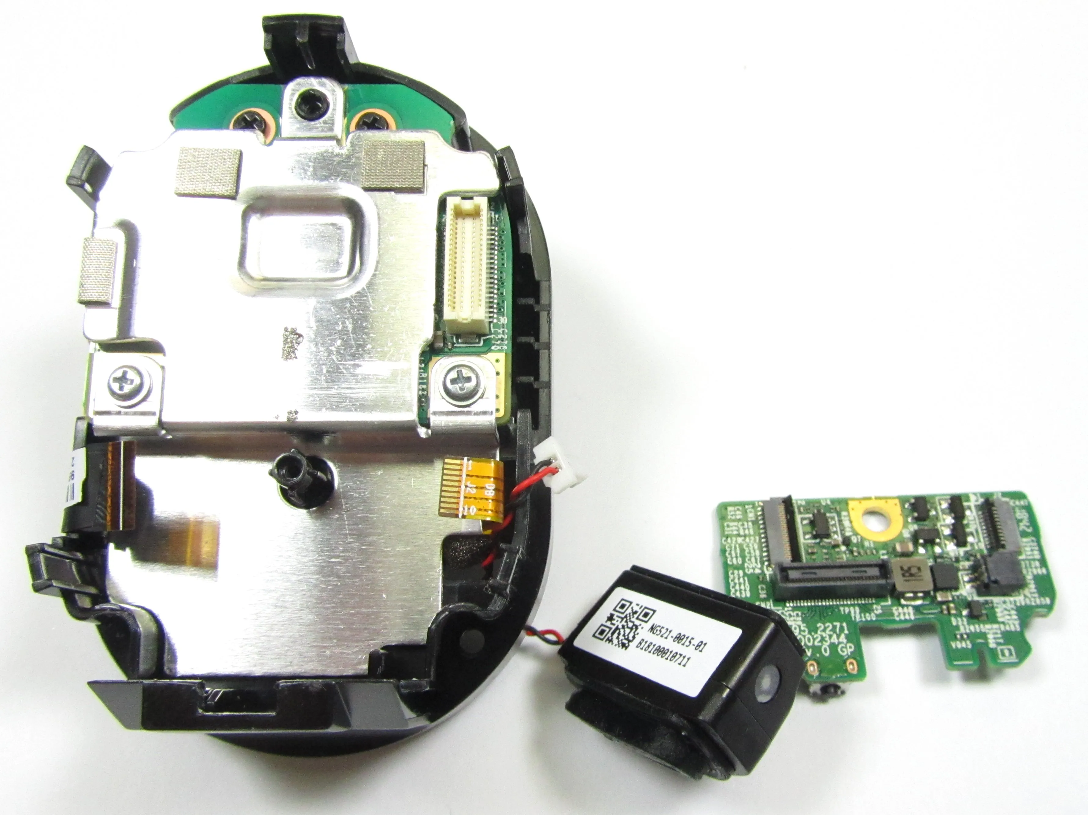 Arlo Ultra 2 Teardown: шаг 9, изображение 2 из 2