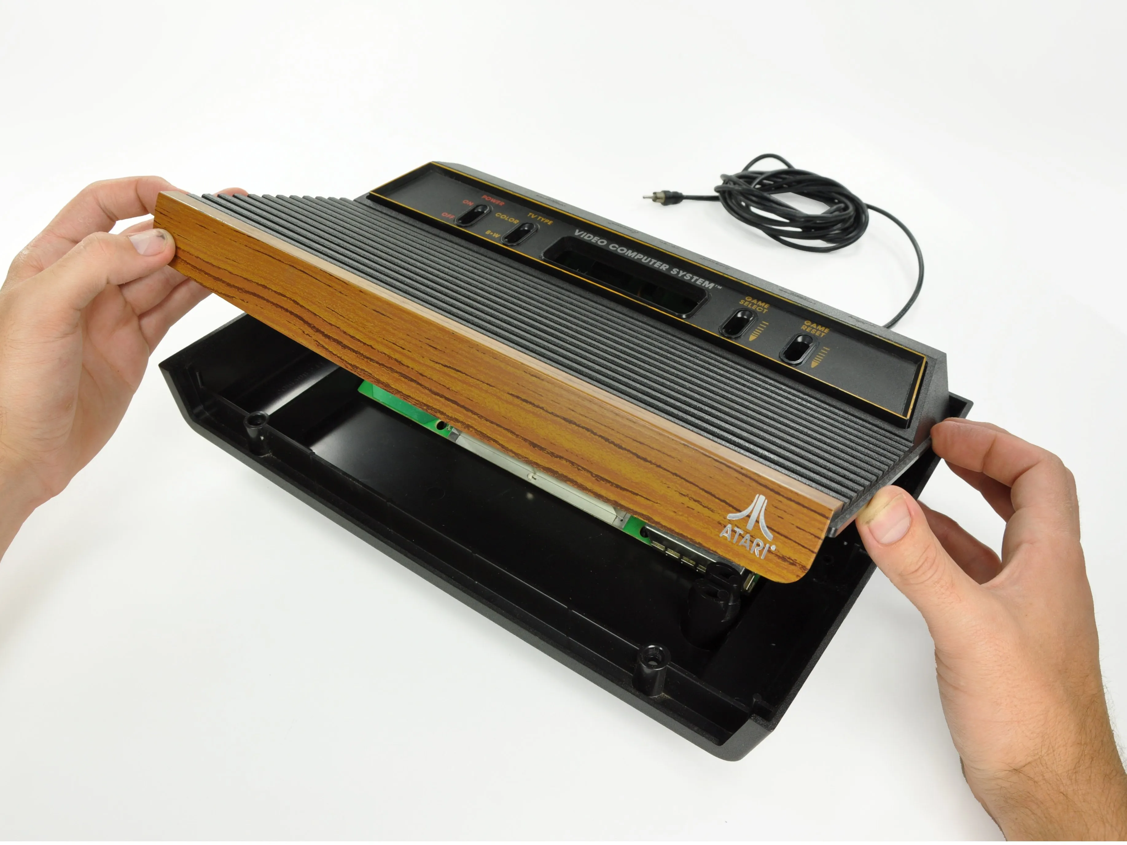 Atari 2600 Teardown: шаг 3, изображение 2 из 2