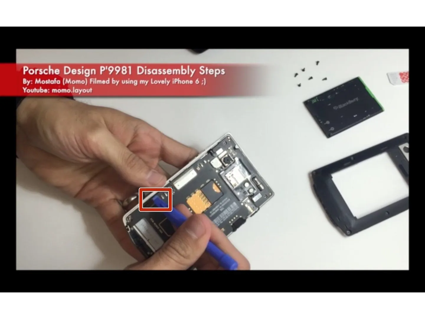 BlackBerry porsche design P'9981 Teardown: step 4, image 3 of 3