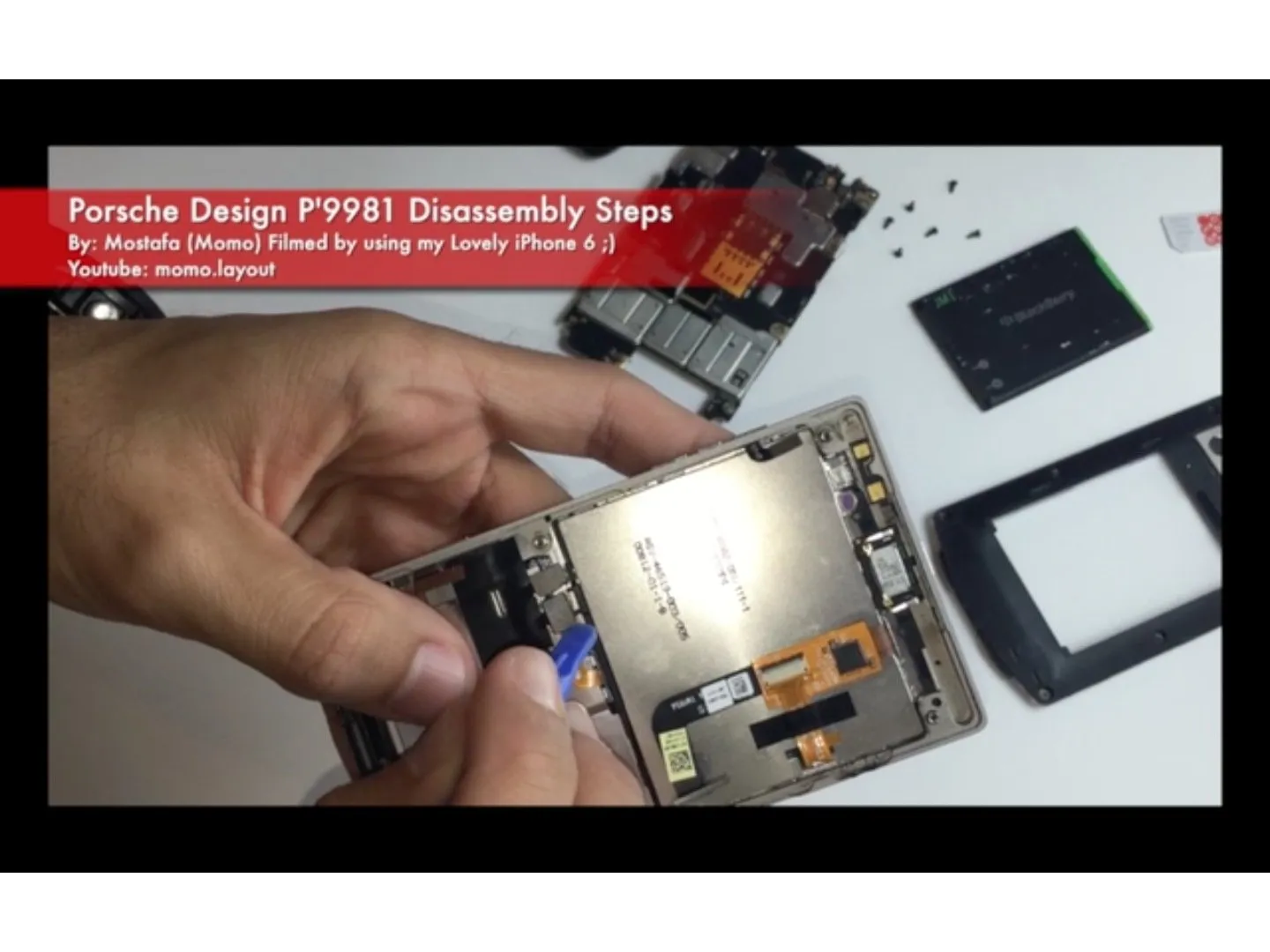 BlackBerry porsche design P'9981 Teardown: step 7, image 3 of 3