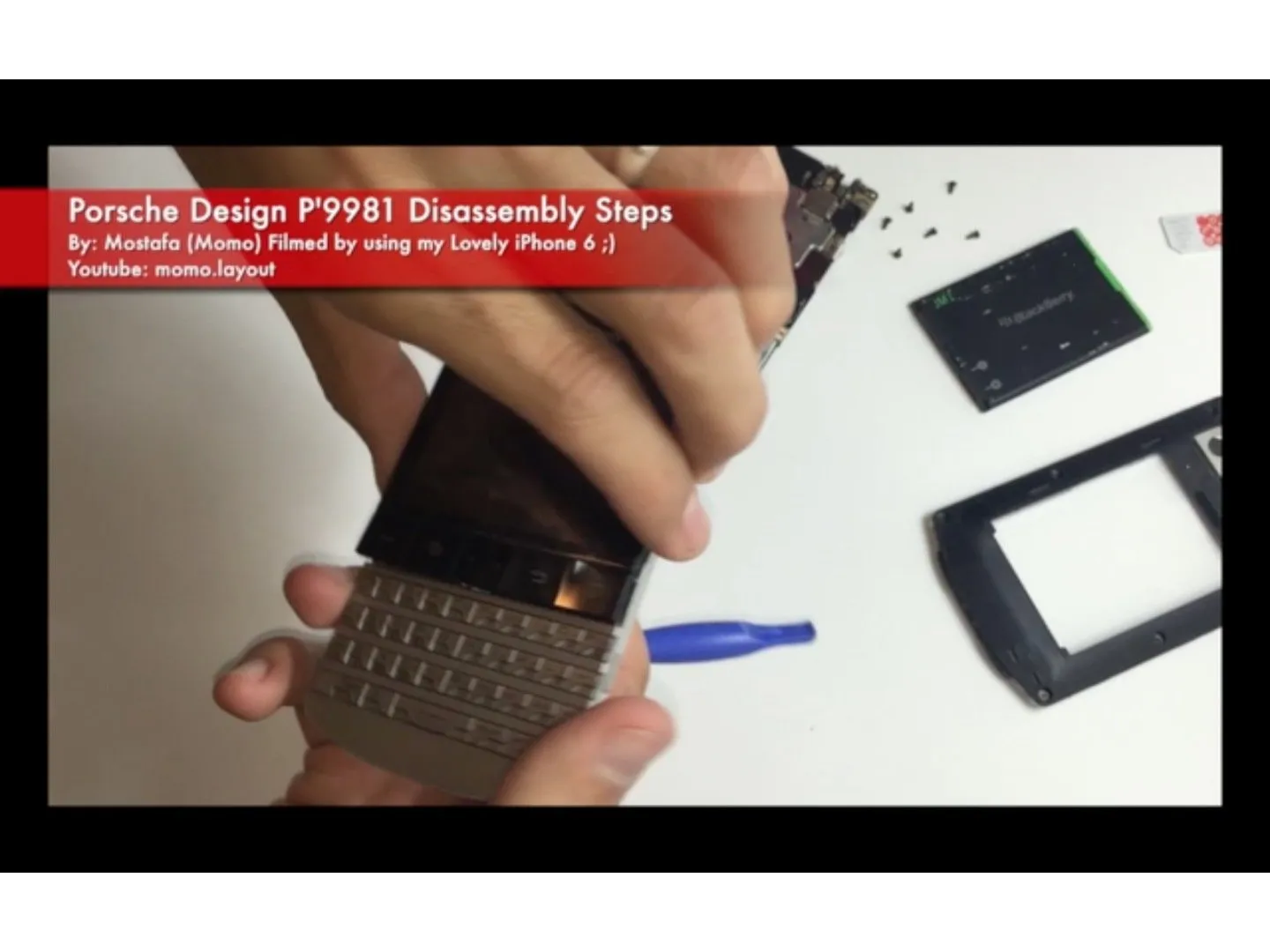 BlackBerry porsche design P'9981 Teardown: step 8, image 2 of 3