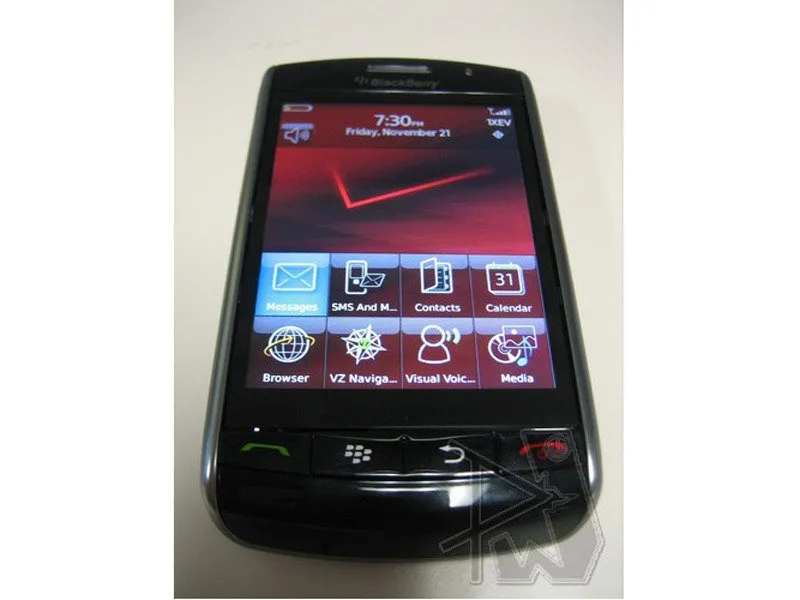 Разборка BlackBerry Storm: шаг 2, изображение 1 из 1