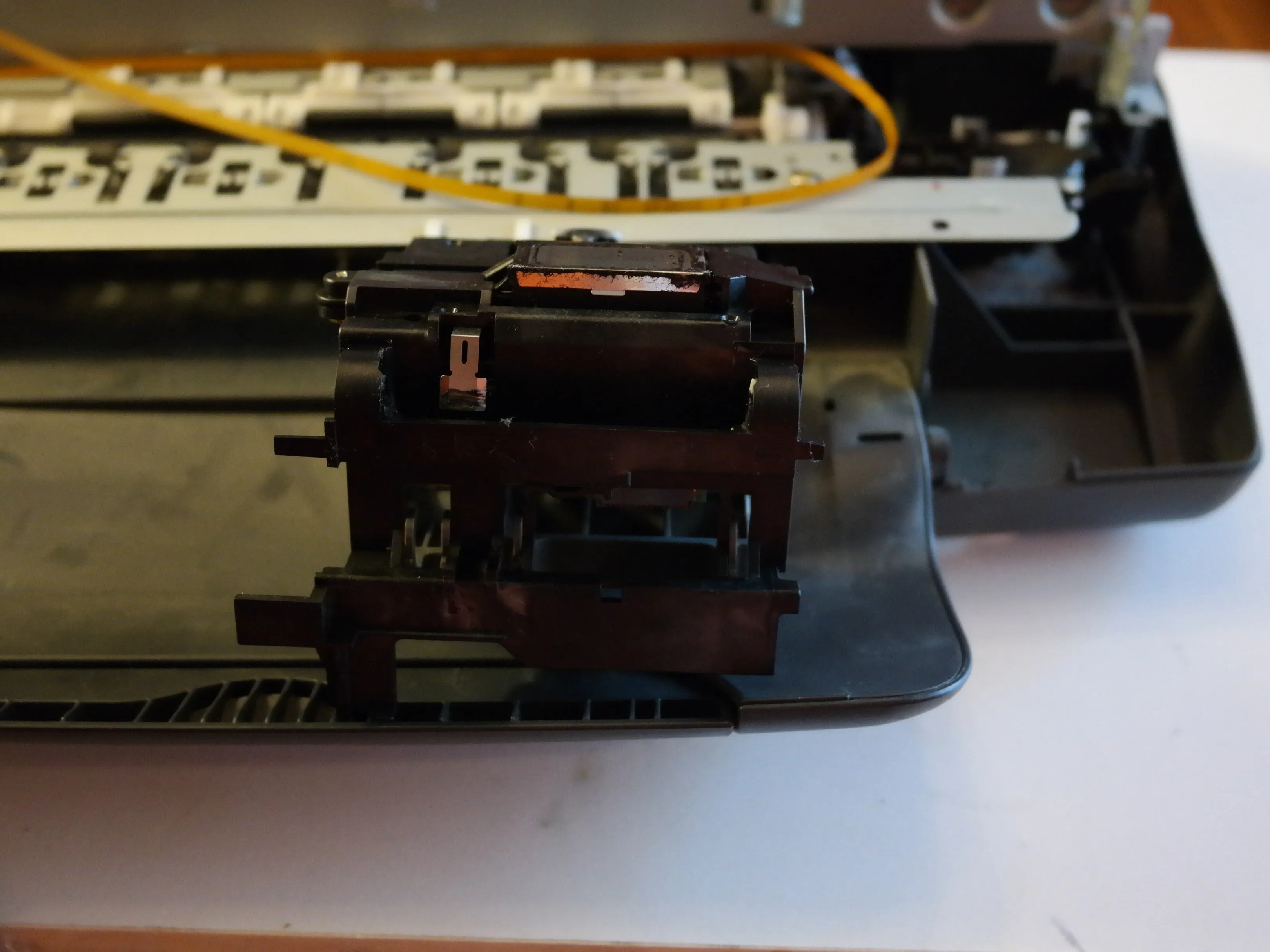 Epson Stylus Photo 820 Teardown: шаг 26, изображение 3 из 3