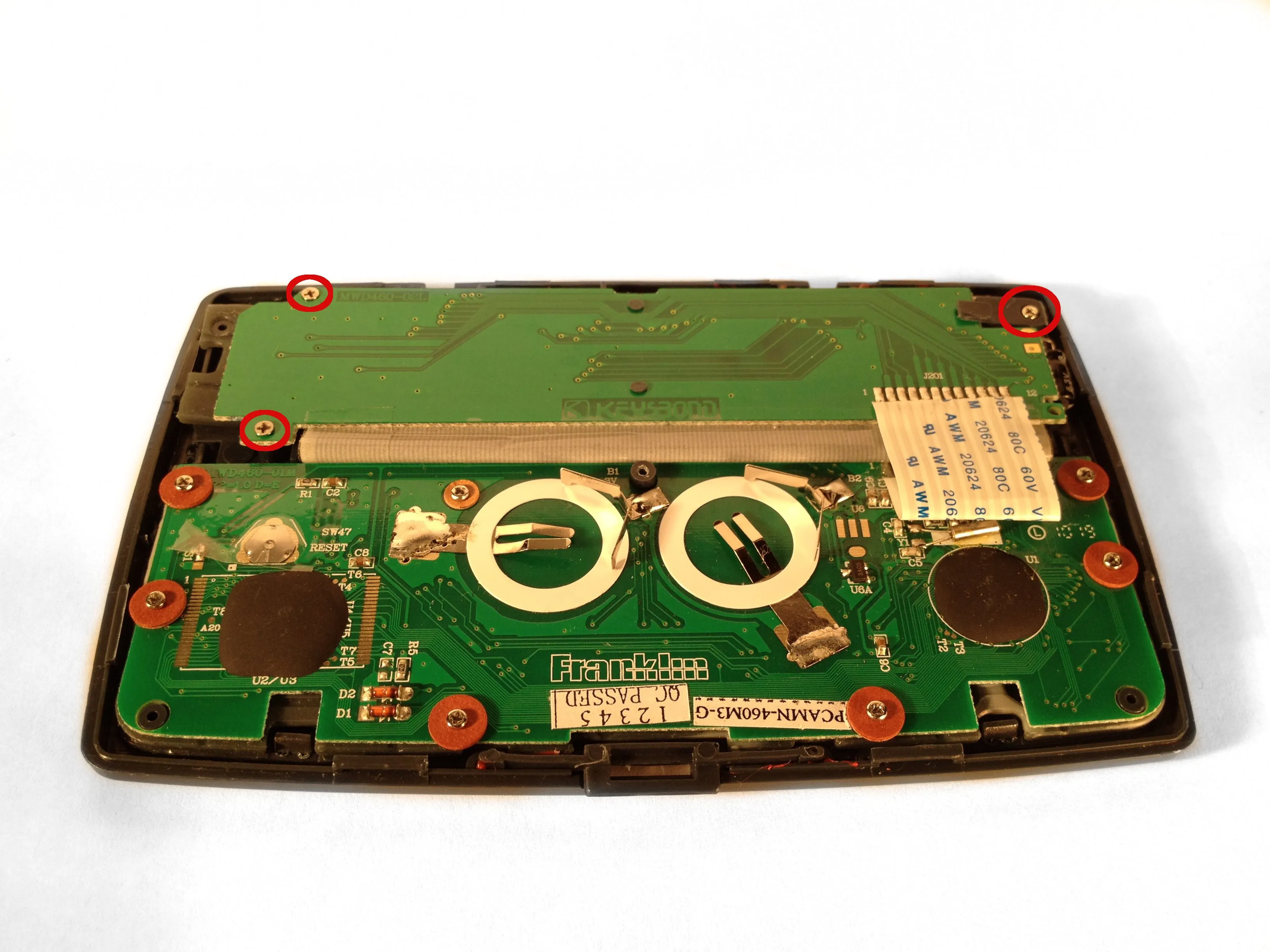 Разборка Franklin MWD-460A, печатные платы и клавиатуры, часть 1: шаг 5, изображение 1 из 3