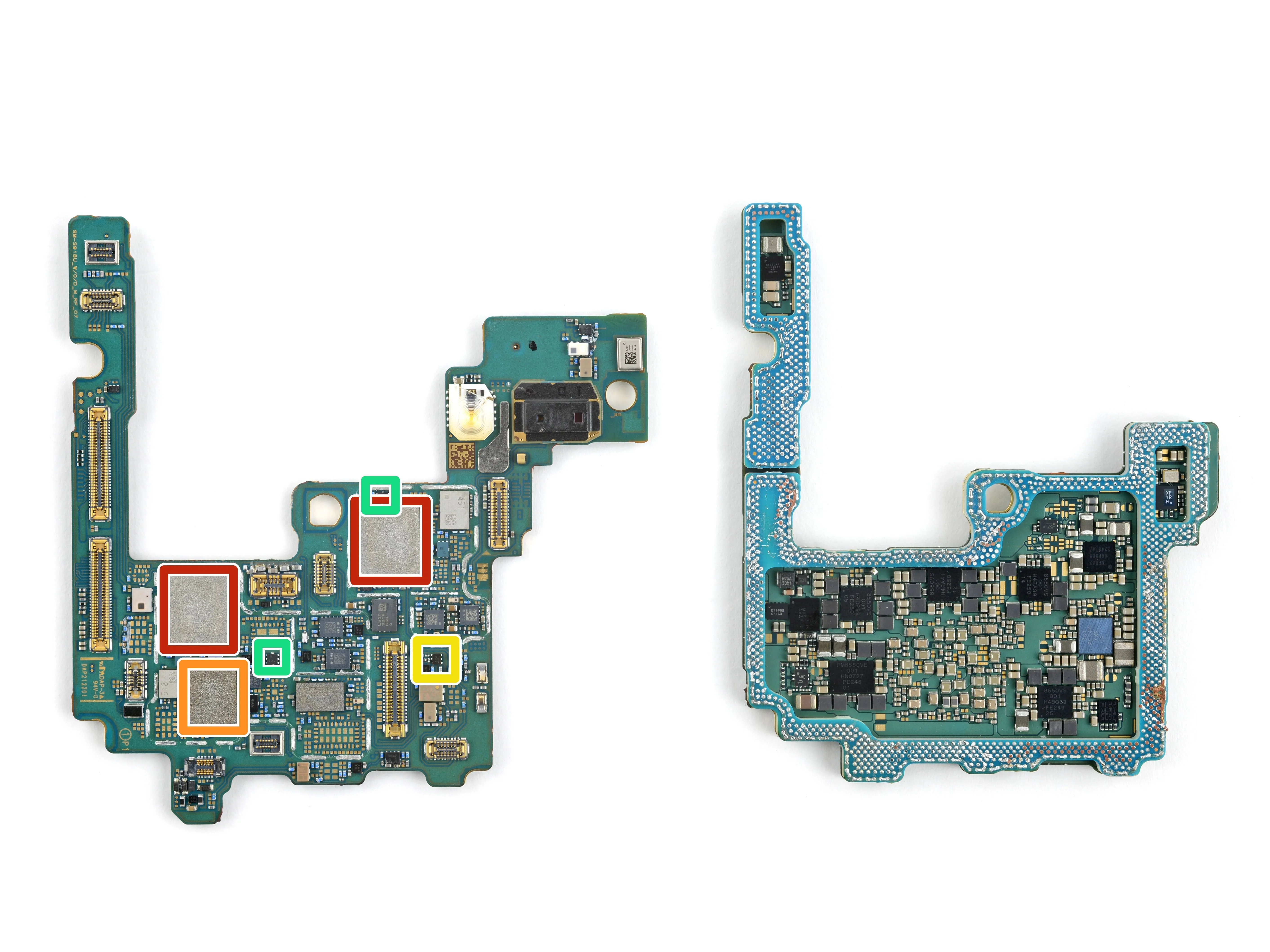 Идентификатор микросхемы Galaxy S23 Ultra, сторона 2 основной платы - подключение: шаг 7, изображение 1 из 1