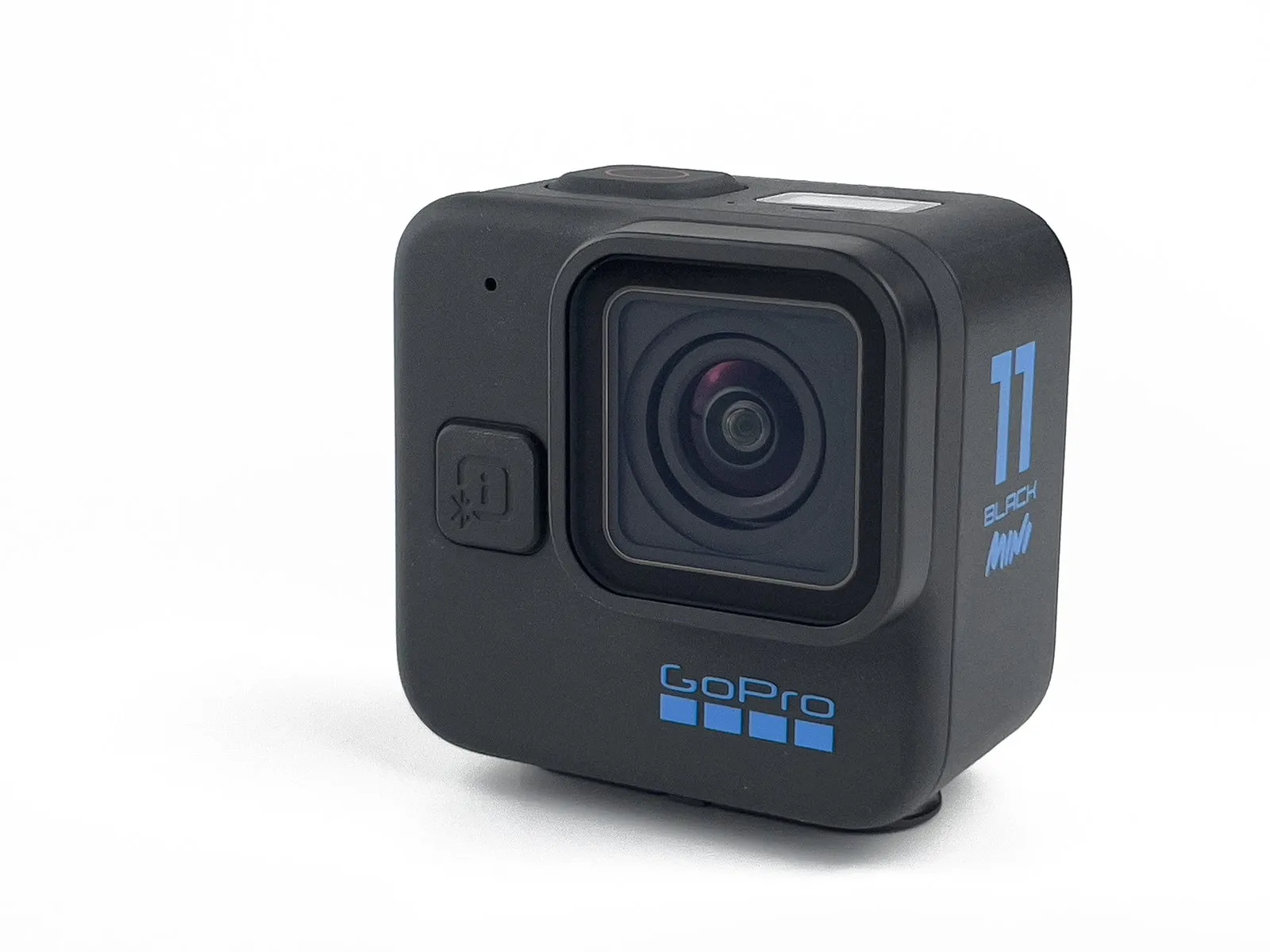 GoPro HERO11 Black Mini Teardown, GoPro HERO11 Black Mini Teardown: шаг 1, изображение 2 из 3