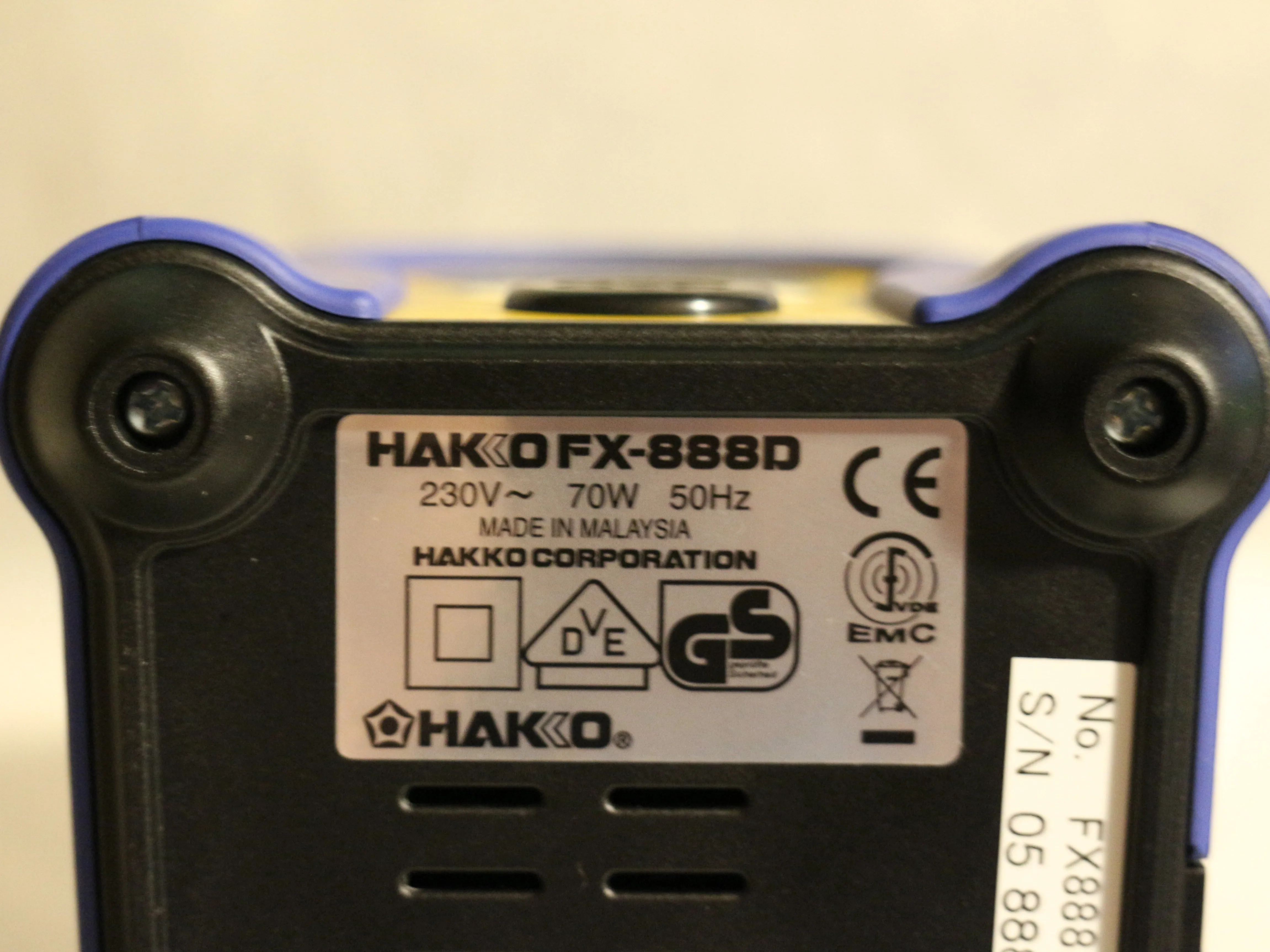 Hakko FX-888D Teardown, разборка станции - часть 2: шаг 8, изображение 1 из 3