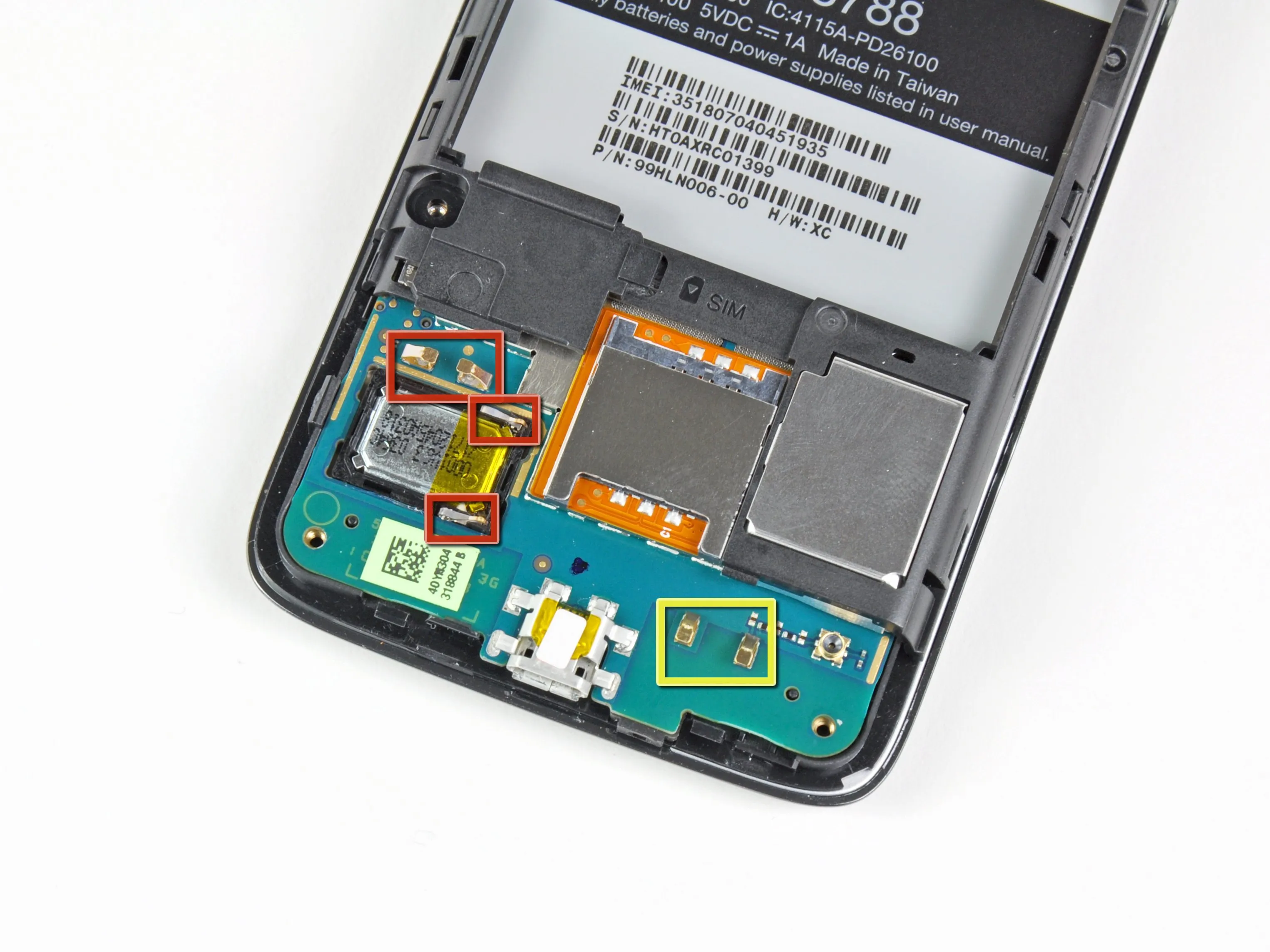 HTC Surround Teardown: шаг 7, изображение 3 из 3