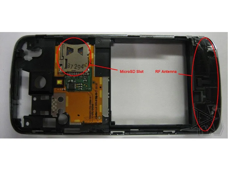 HTC Touch Pro CDMA Teardown: шаг 5, изображение 2 из 3