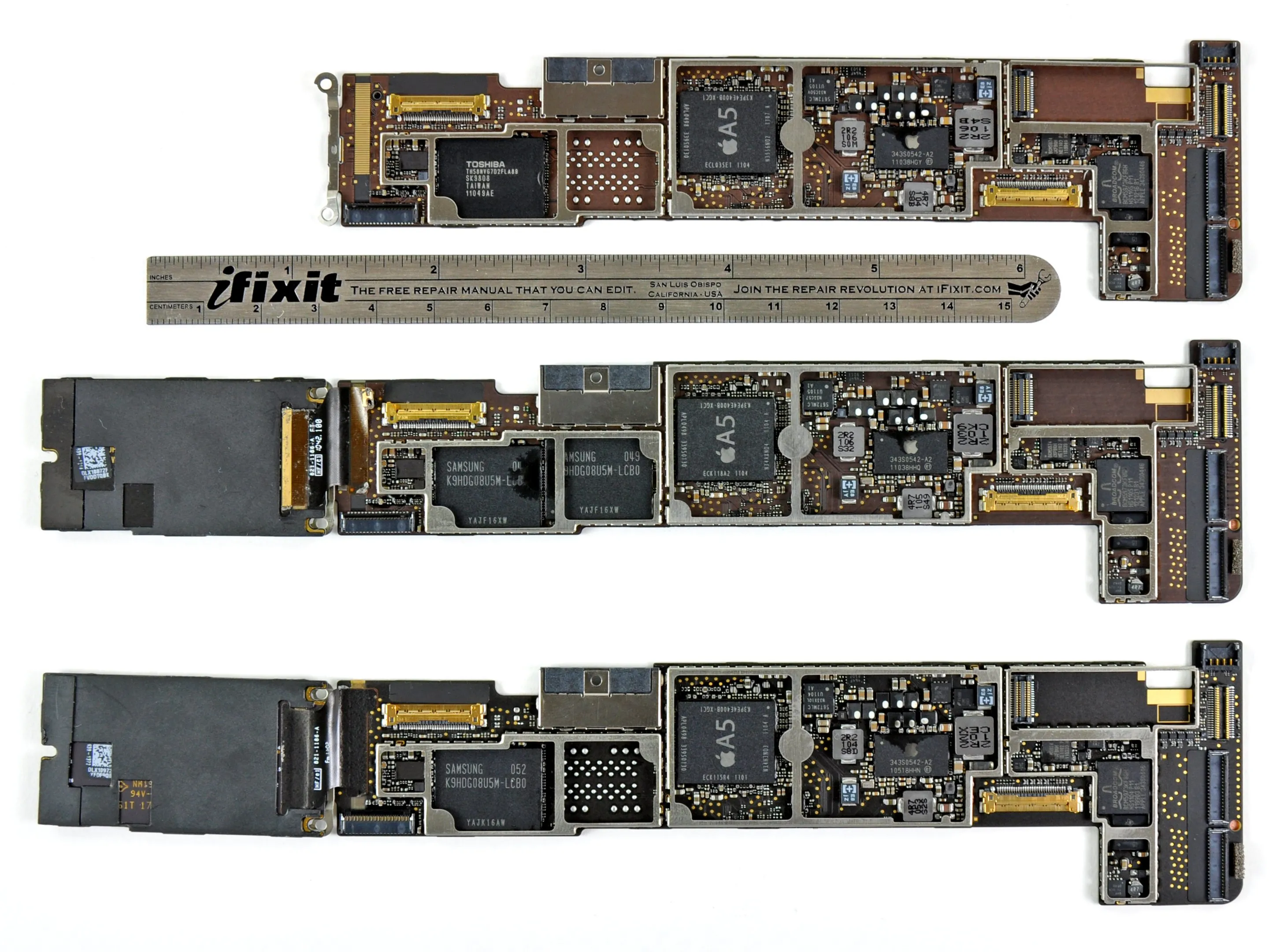 Разборка iPad 2 3G GSM & CDMA: шаг 3, изображение 1 из 1