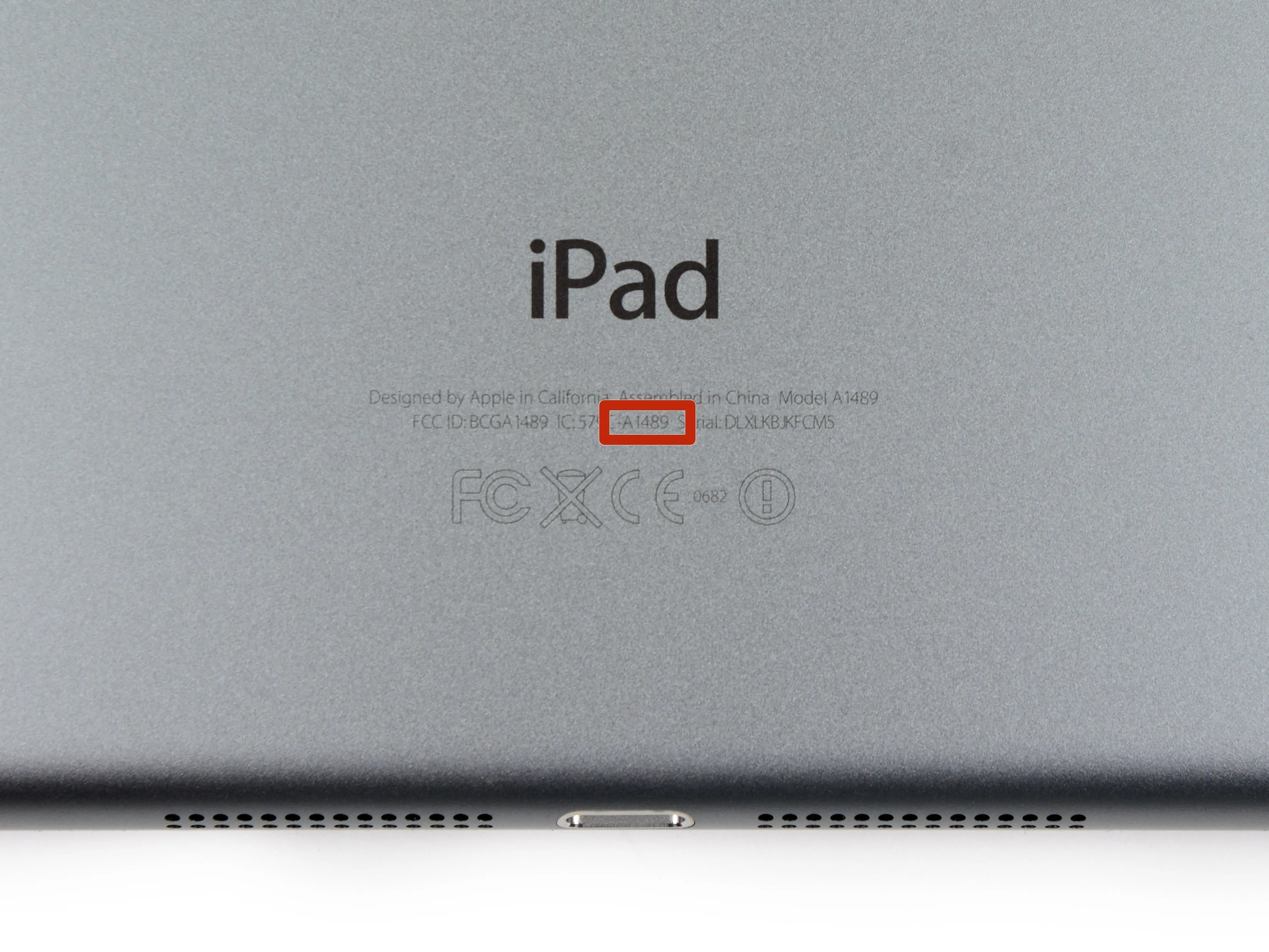 Разборка iPad Mini 2: шаг 2, изображение 1 из 2