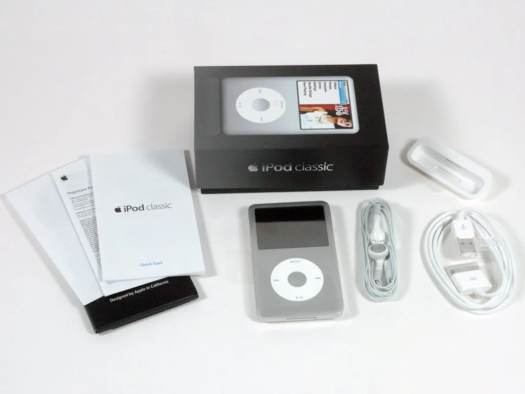 Разборка iPod Classic: шаг 2, изображение 1 из 1