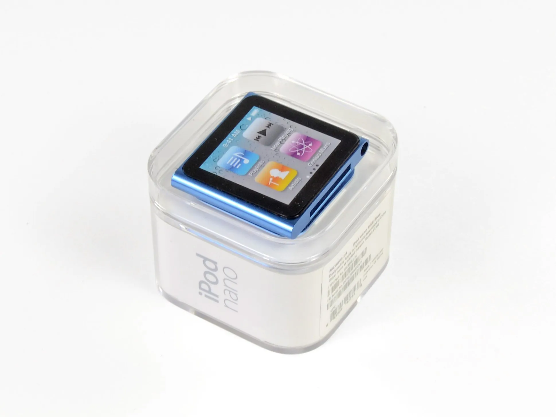 Разбор iPod Nano 6-го поколения 2011 года: шаг 2, изображение 1 из 2