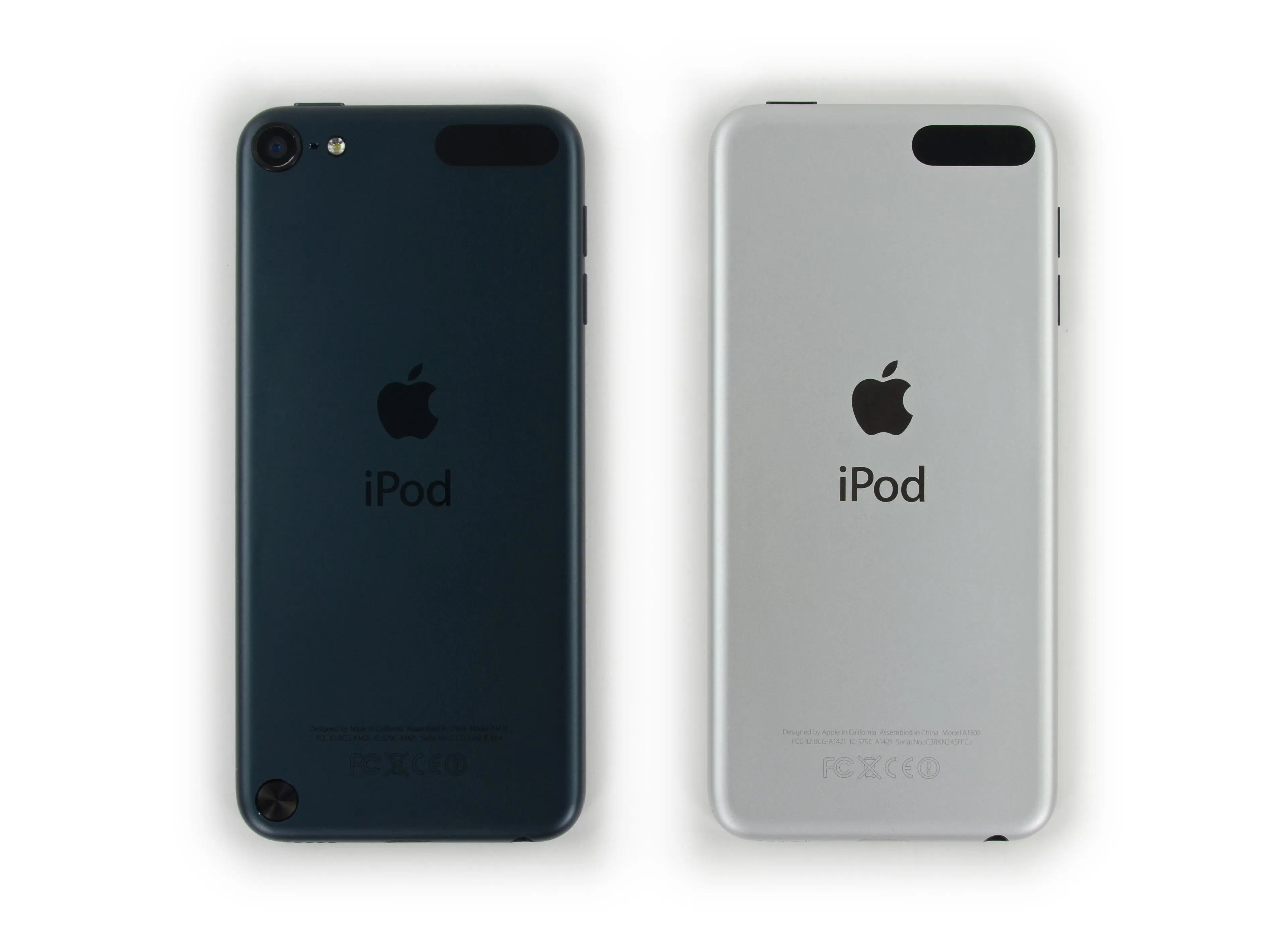 Разборка iPod Touch 5-го поколения 16 ГБ: шаг 2, изображение 1 из 3