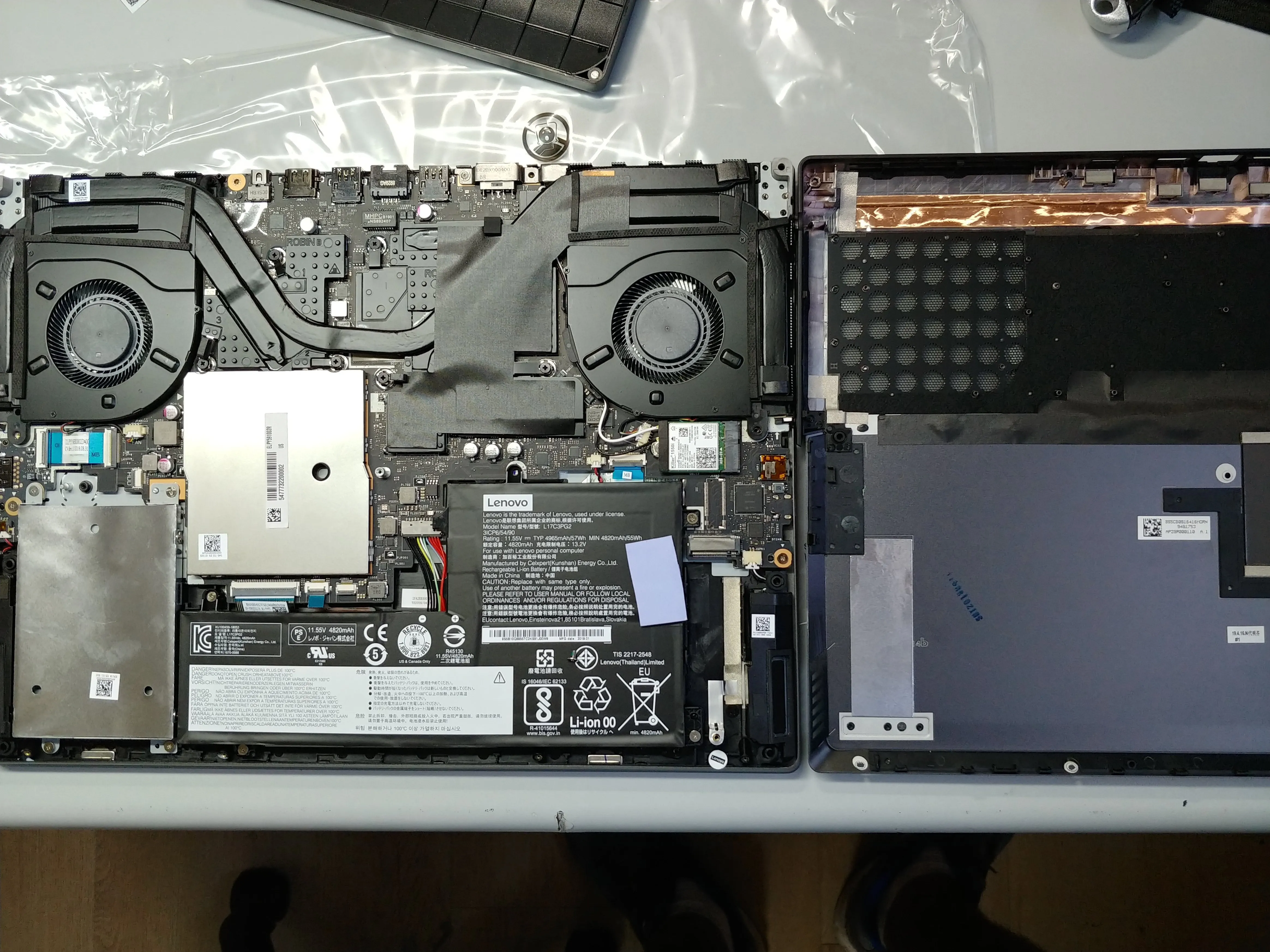 Lenovo Legion Y740 15″ Unboxing Teardown, Lenovo Legion Y740 15″ Unboxing Teardown: шаг 1, изображение 1 из 2