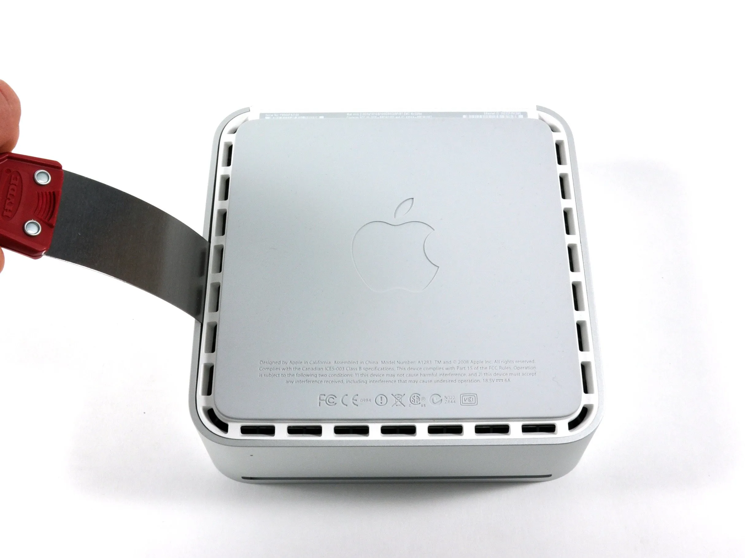 Mac mini Model A1283 Teardown: шаг 3, изображение 2 из 3