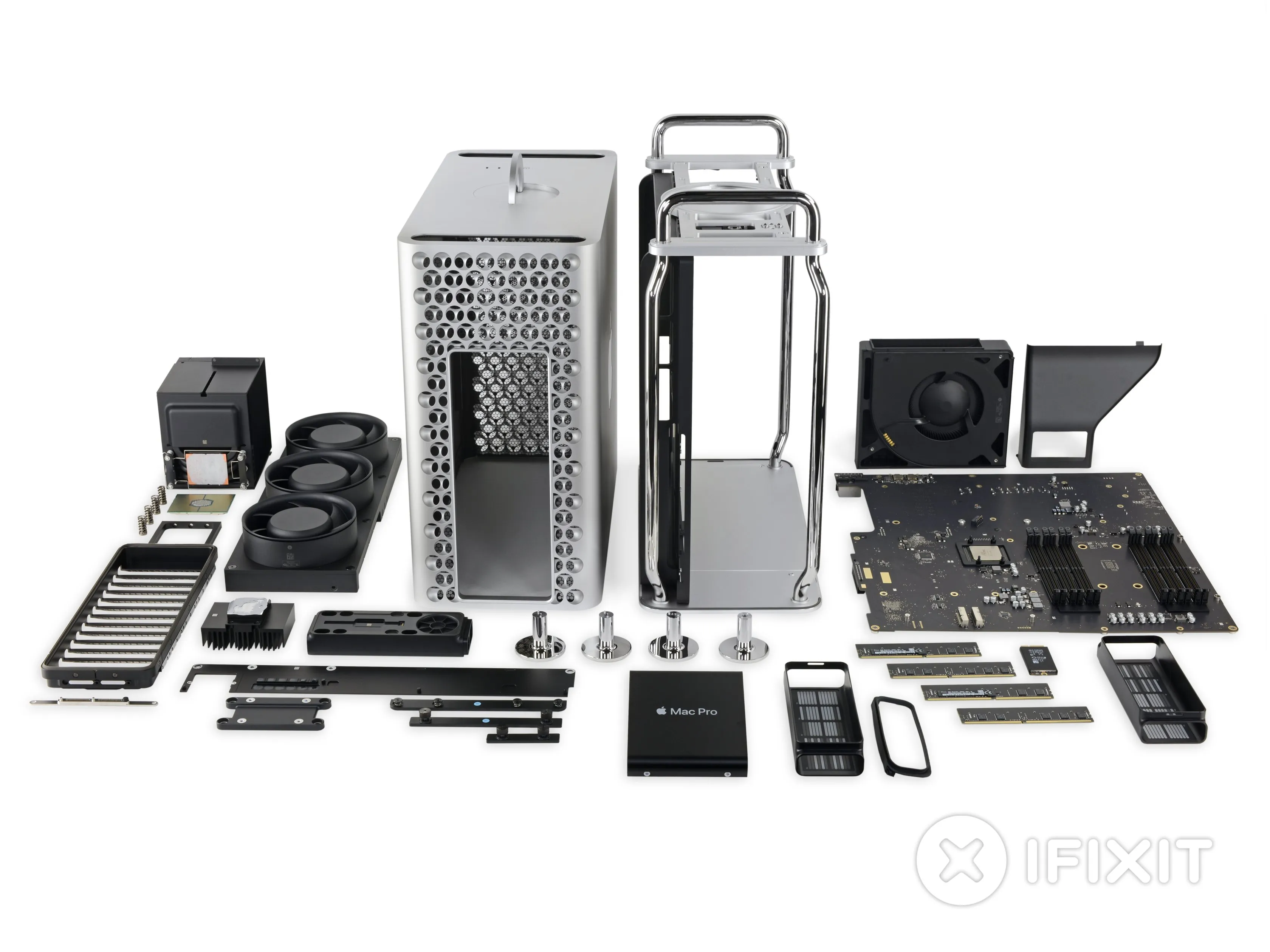 Mac Pro 2019 Teardown: шаг 17, изображение 1 из 1