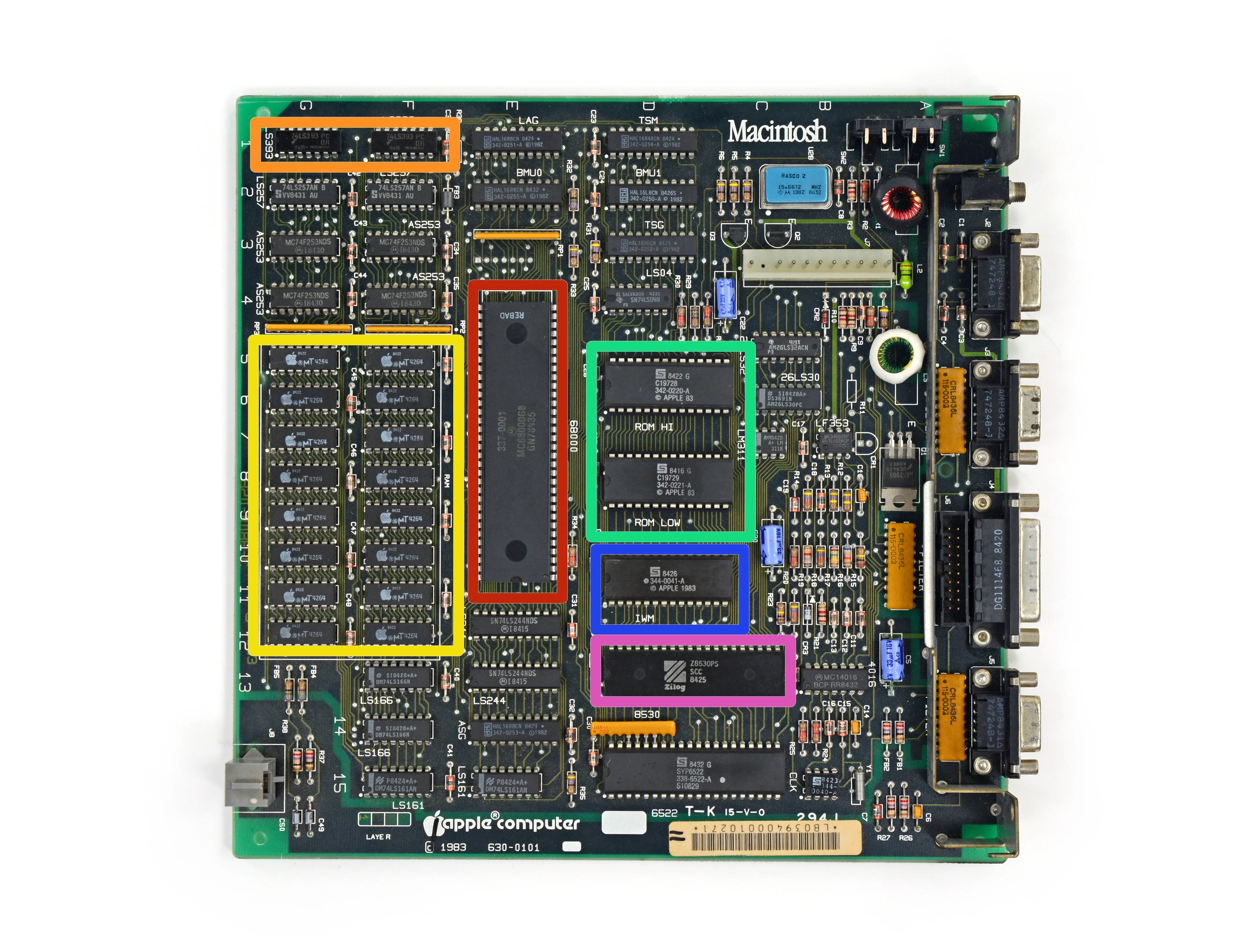 Разборка Macintosh 128K: шаг 12, изображение 1 из 2