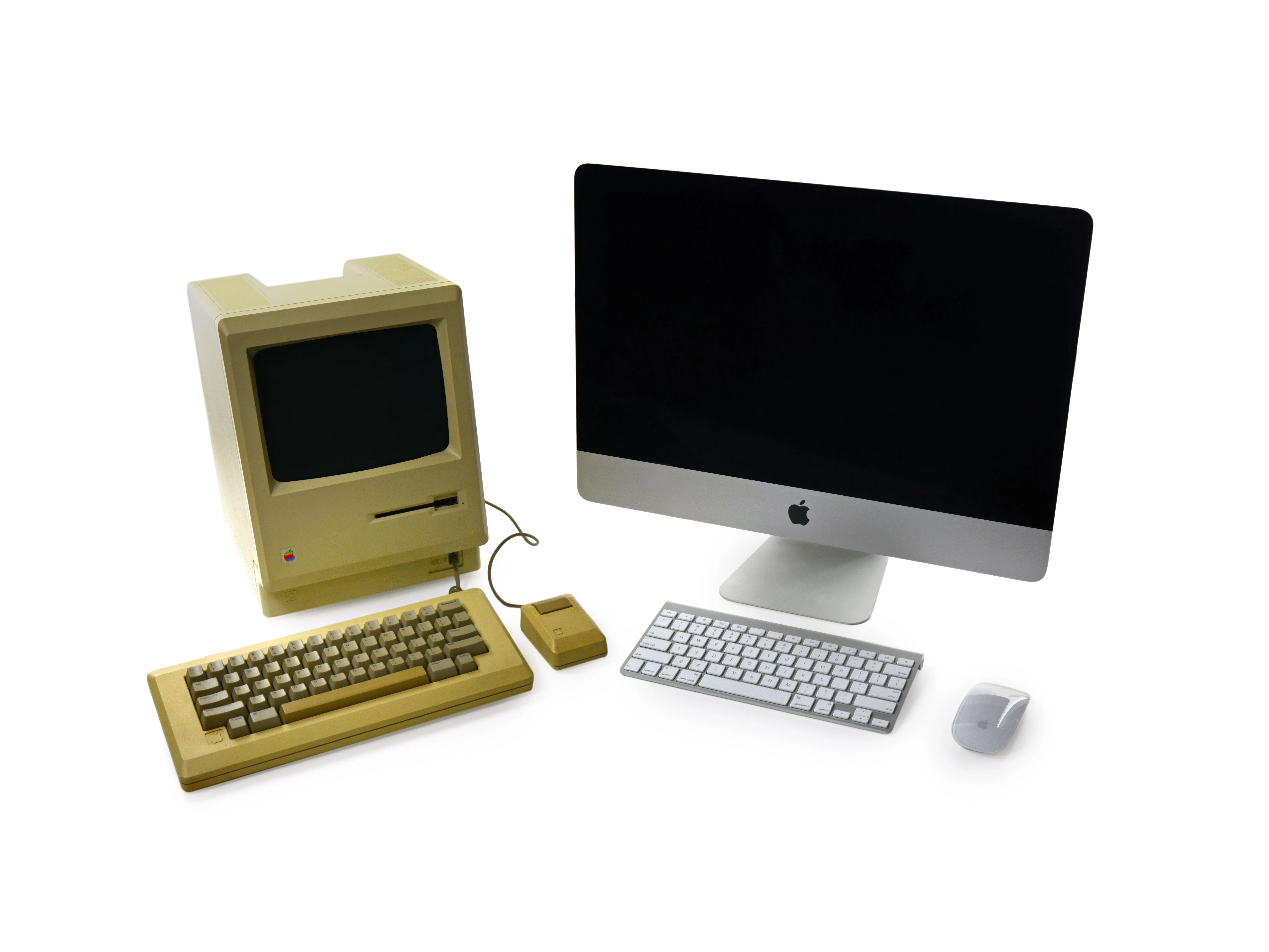 Macintosh 128K Teardown: шаг 2, изображение 1 из 2