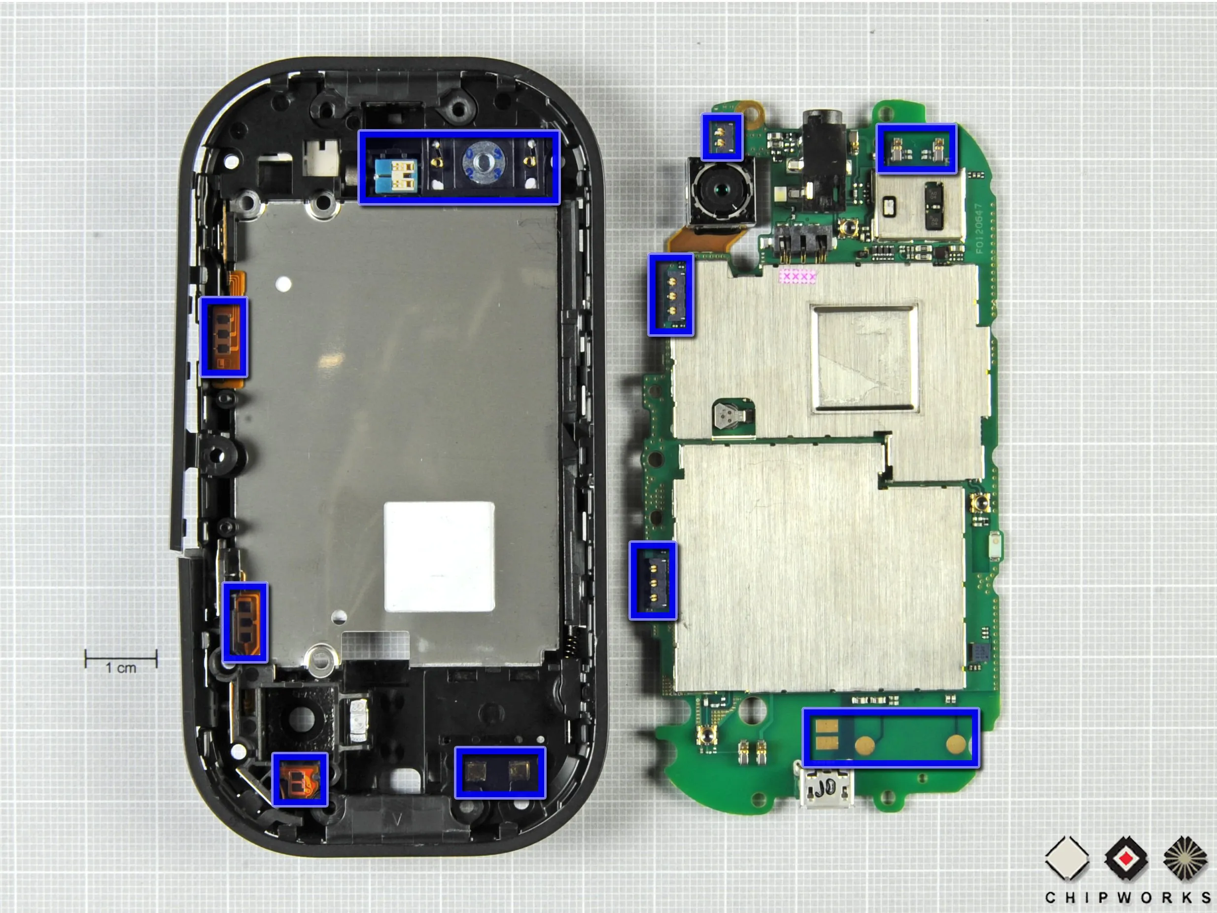 Microsoft Kin Two Teardown: шаг 4, изображение 2 из 2