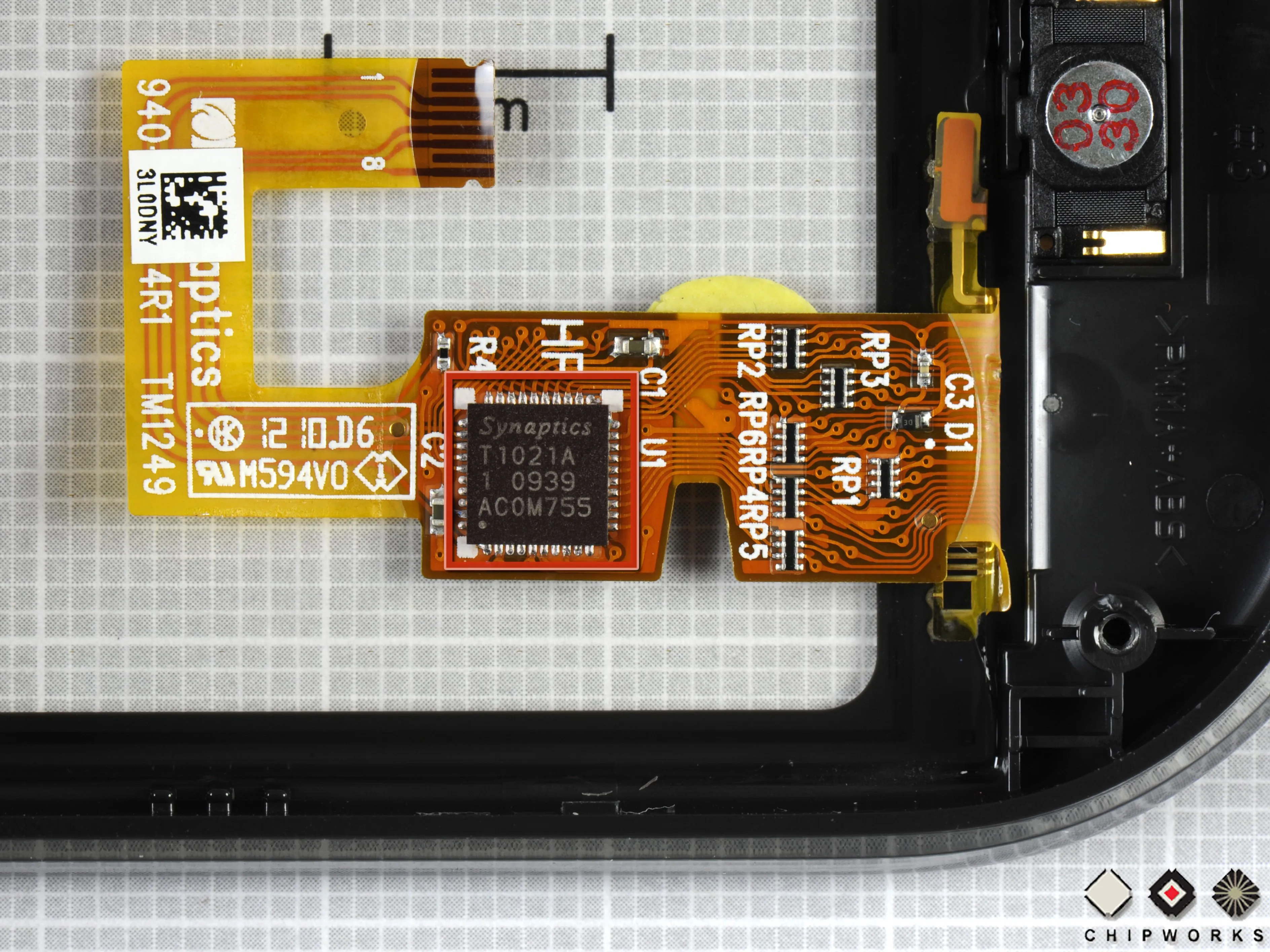 Microsoft Kin Two Teardown: шаг 7, изображение 3 из 3