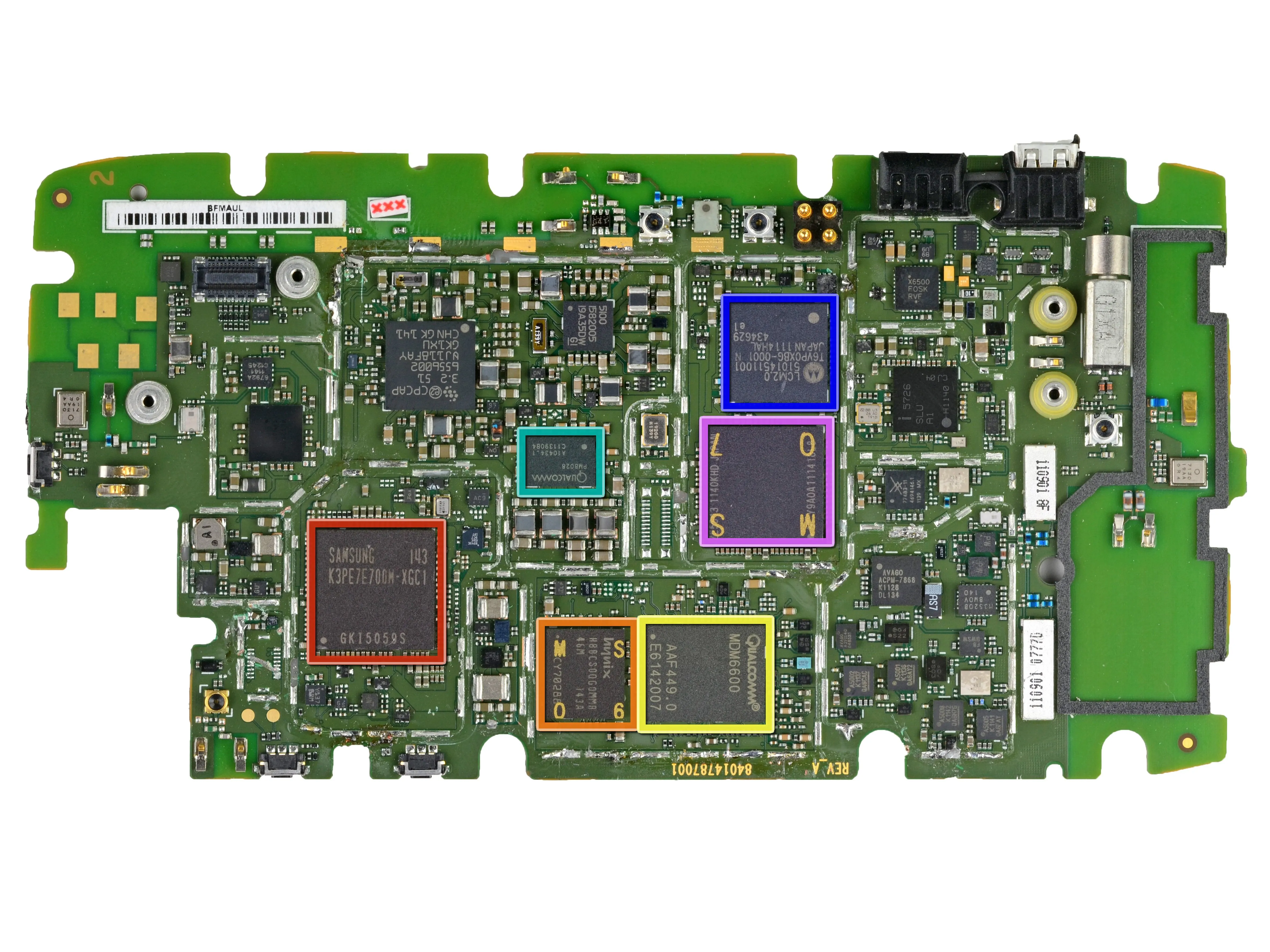 Motorola Droid 4 Teardown: шаг 14, изображение 1 из 2