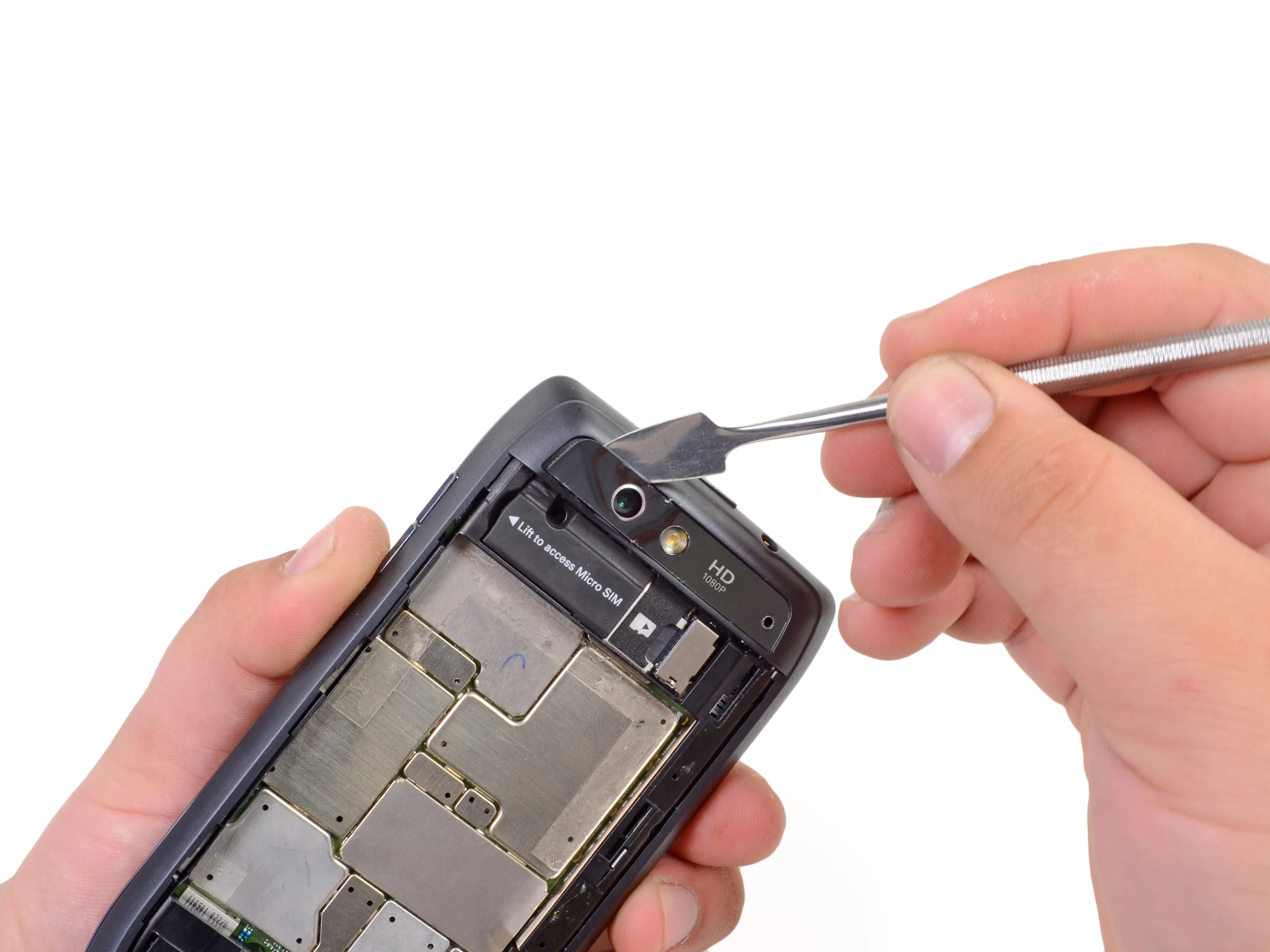 Motorola Droid 4 Teardown: шаг 8, изображение 1 из 3