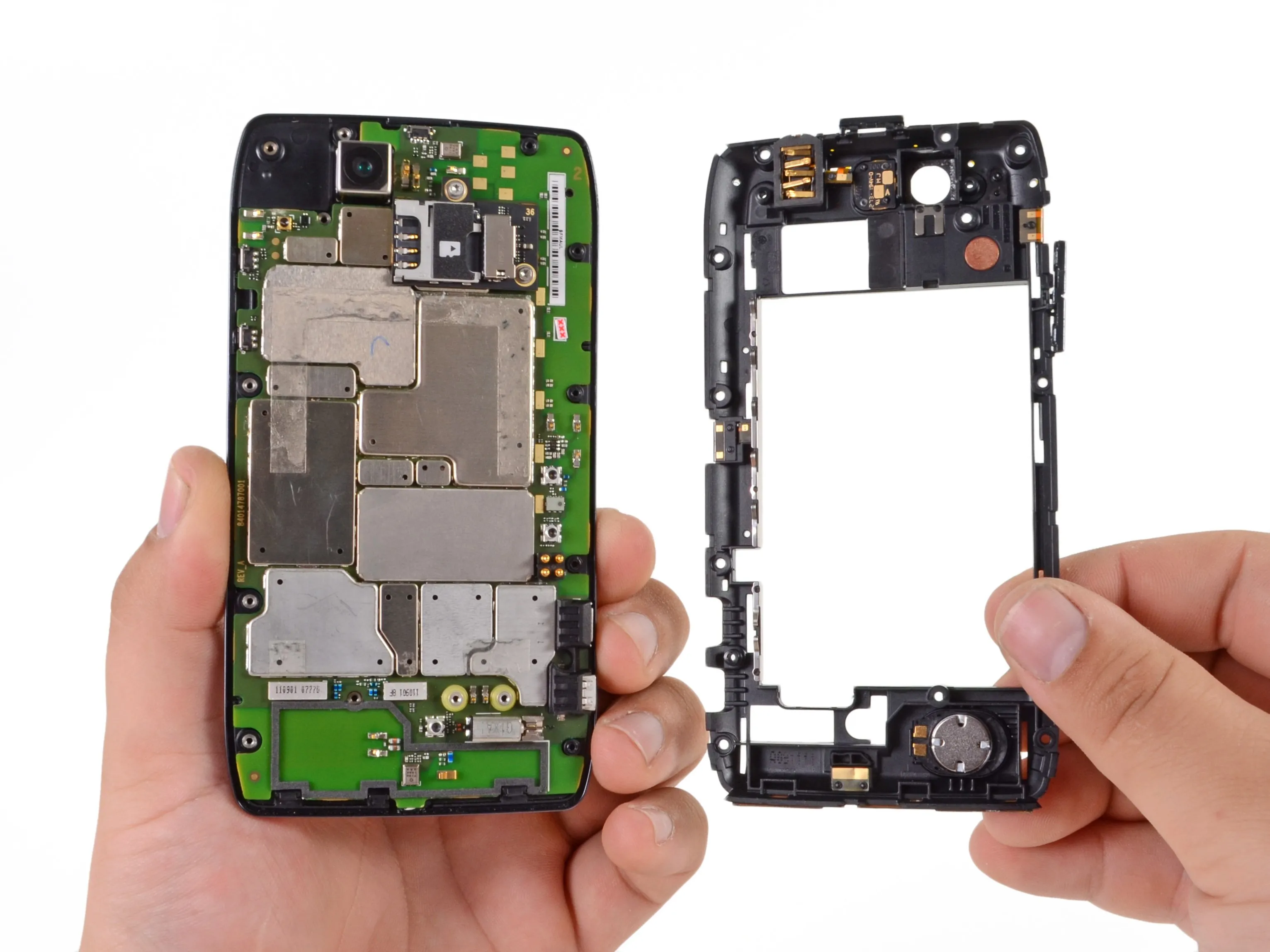 Motorola Droid 4 Teardown: шаг 9, изображение 2 из 2