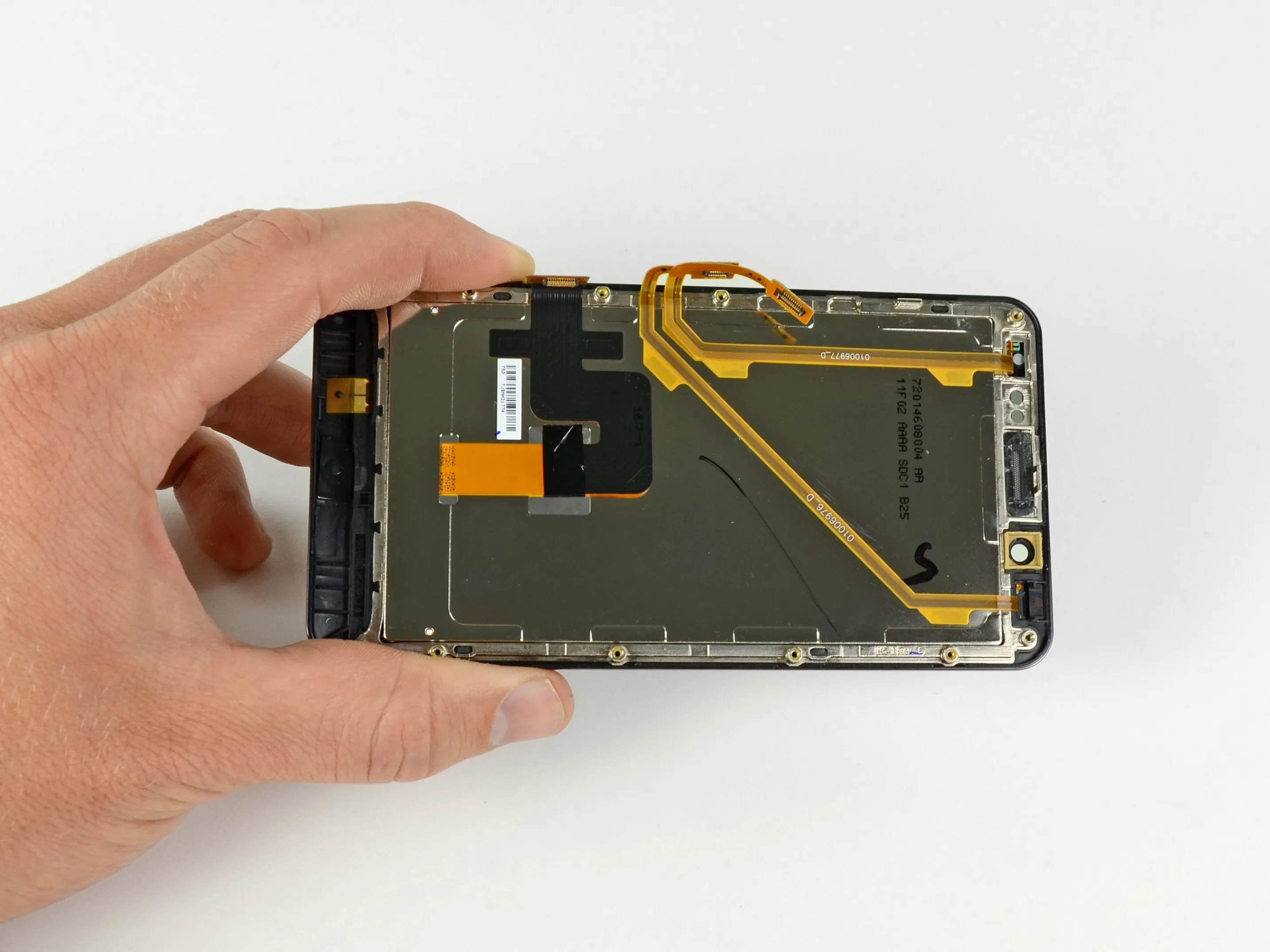 Motorola Droid Bionic Teardown: шаг 14, изображение 1 из 3