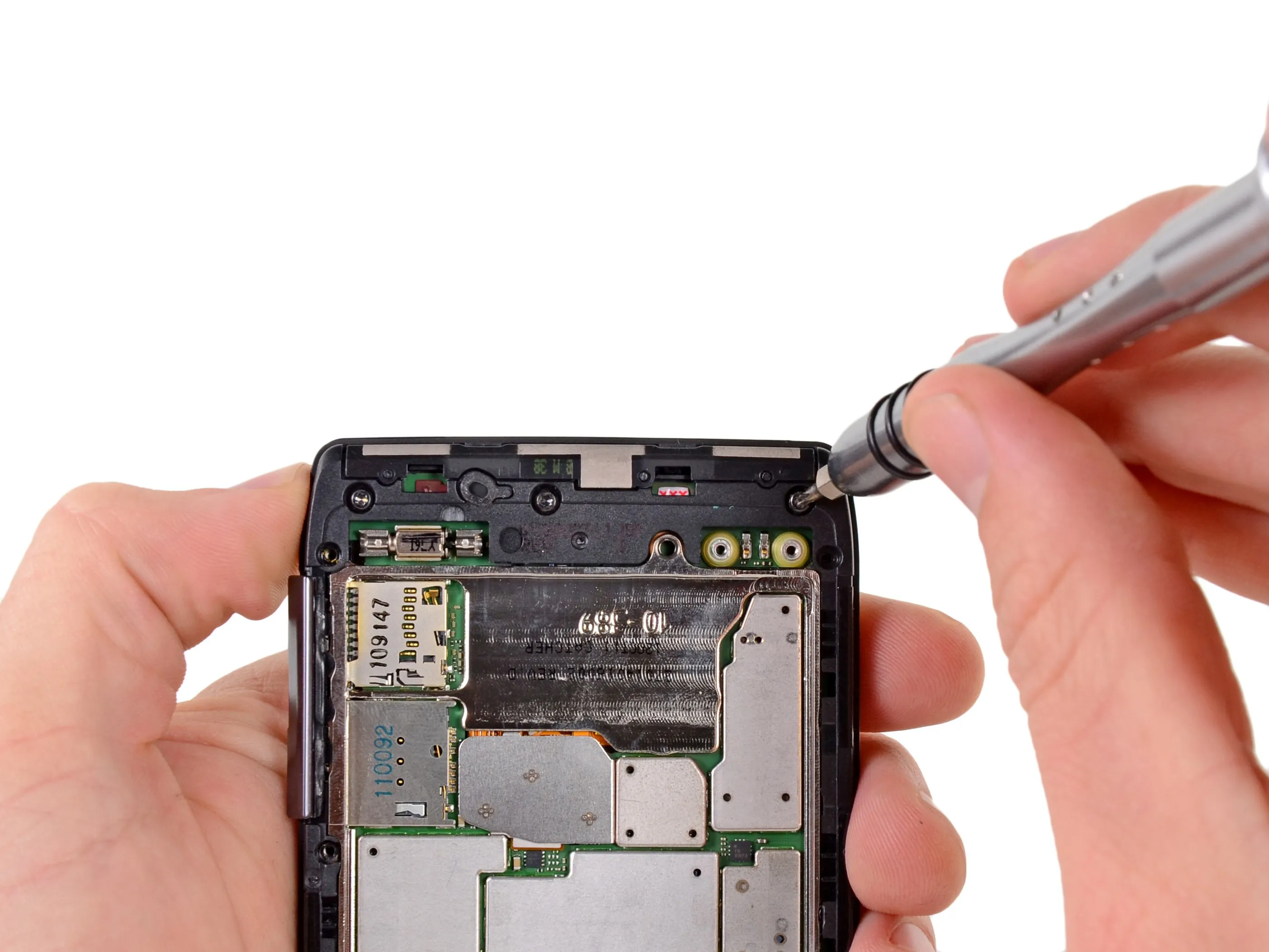 Motorola Droid RAZR Teardown: шаг 10, изображение 3 из 3