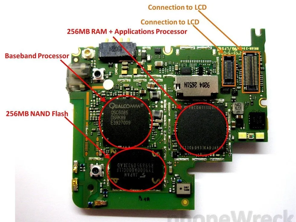 Motorola Droid Teardown: шаг 10, изображение 2 из 3