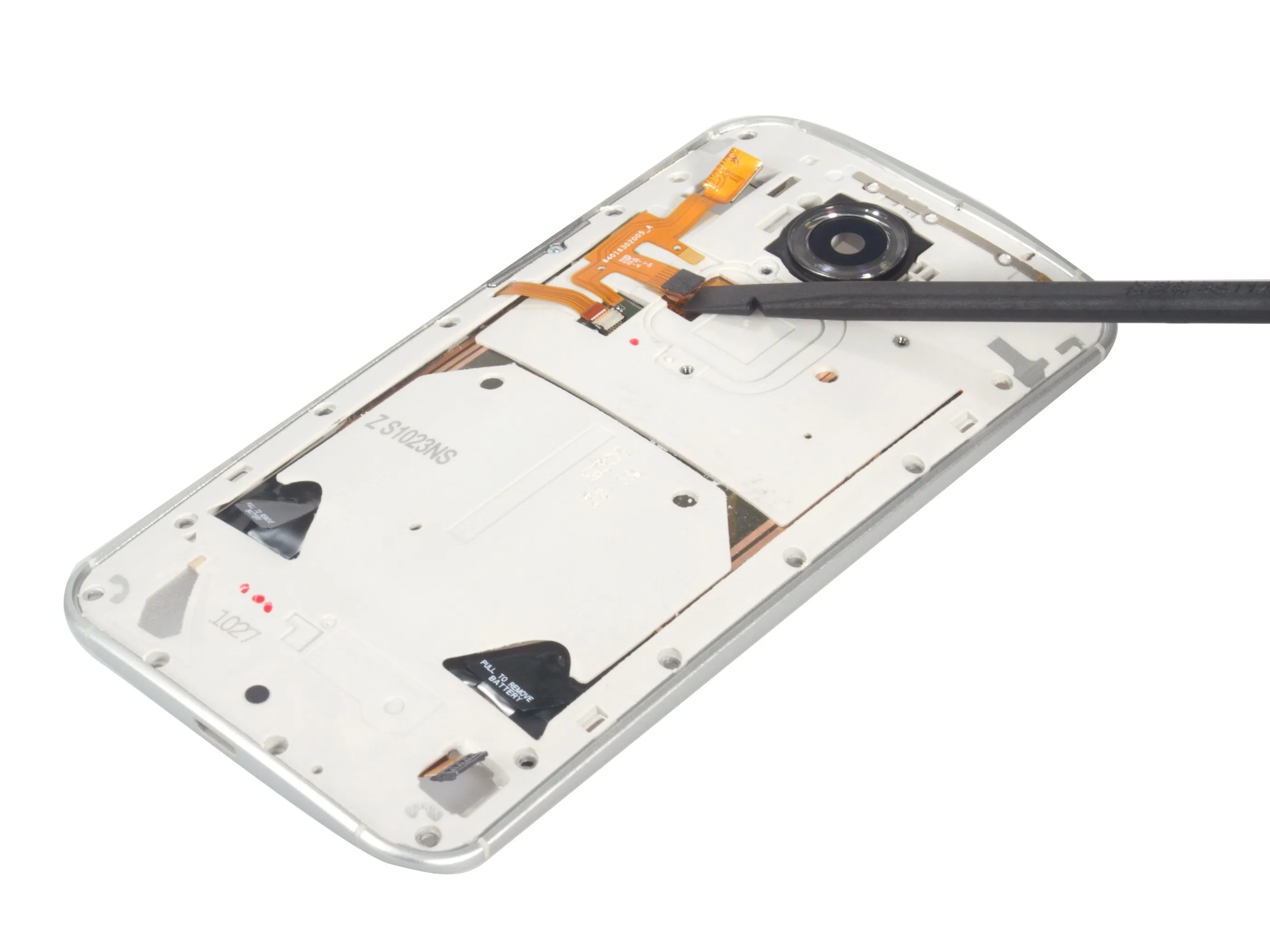 Motorola Moto X 2nd Generation Teardown: шаг 9, изображение 1 из 2