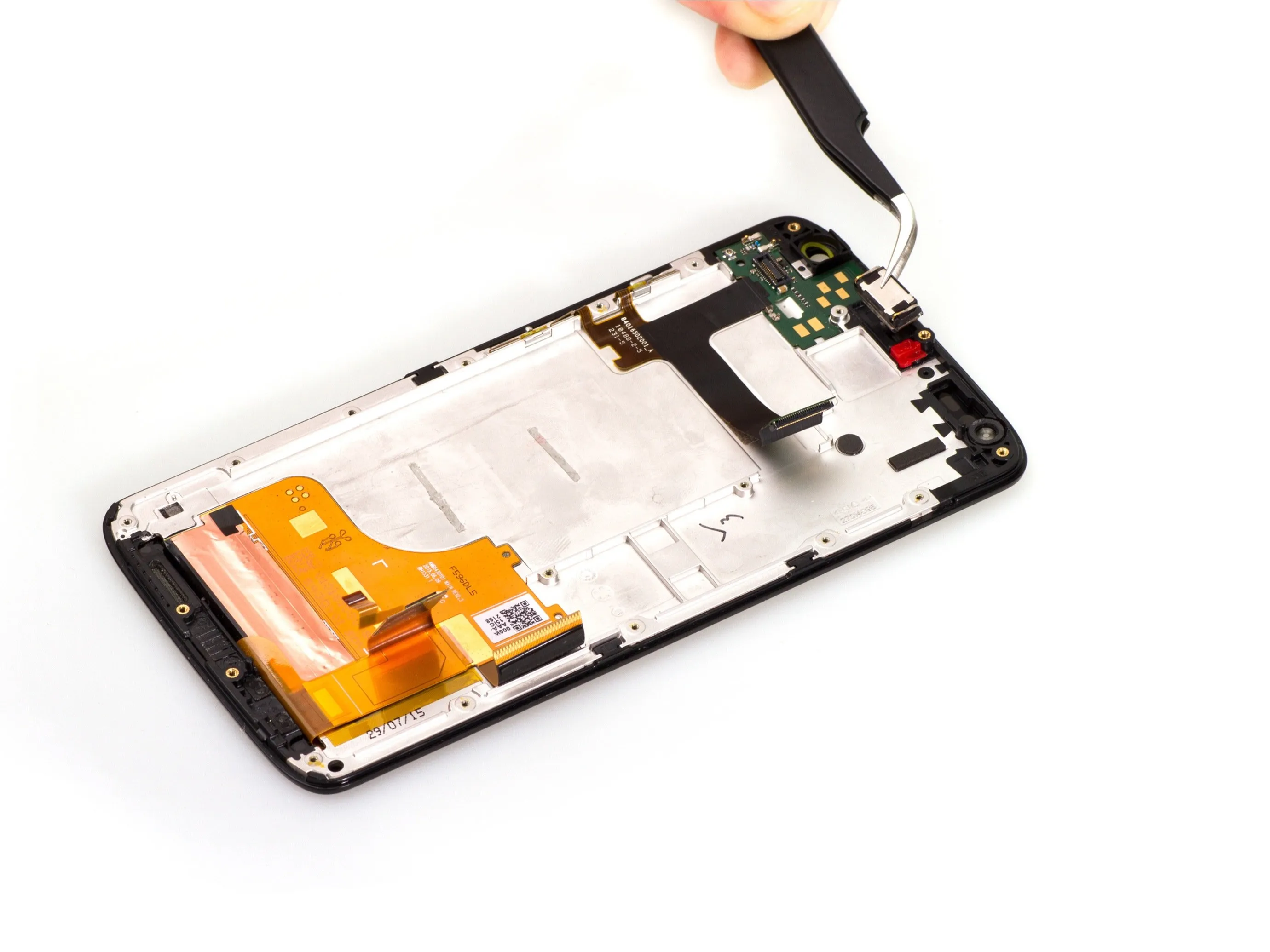 Motorola Moto X Force Teardown, Извлечение наушника.: шаг 22, изображение 1 из 2