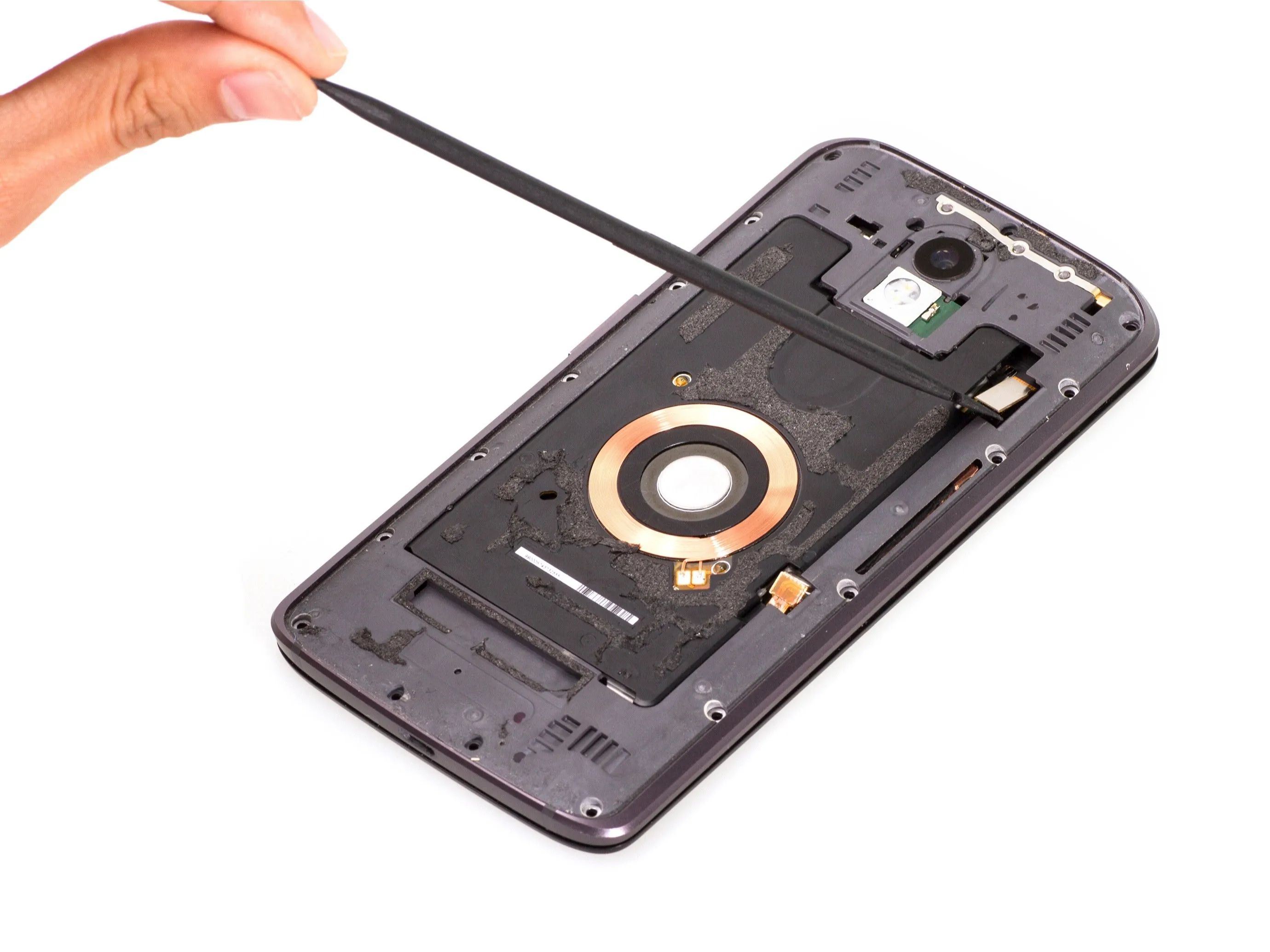 Motorola Moto X Force Teardown: шаг 5, изображение 2 из 3