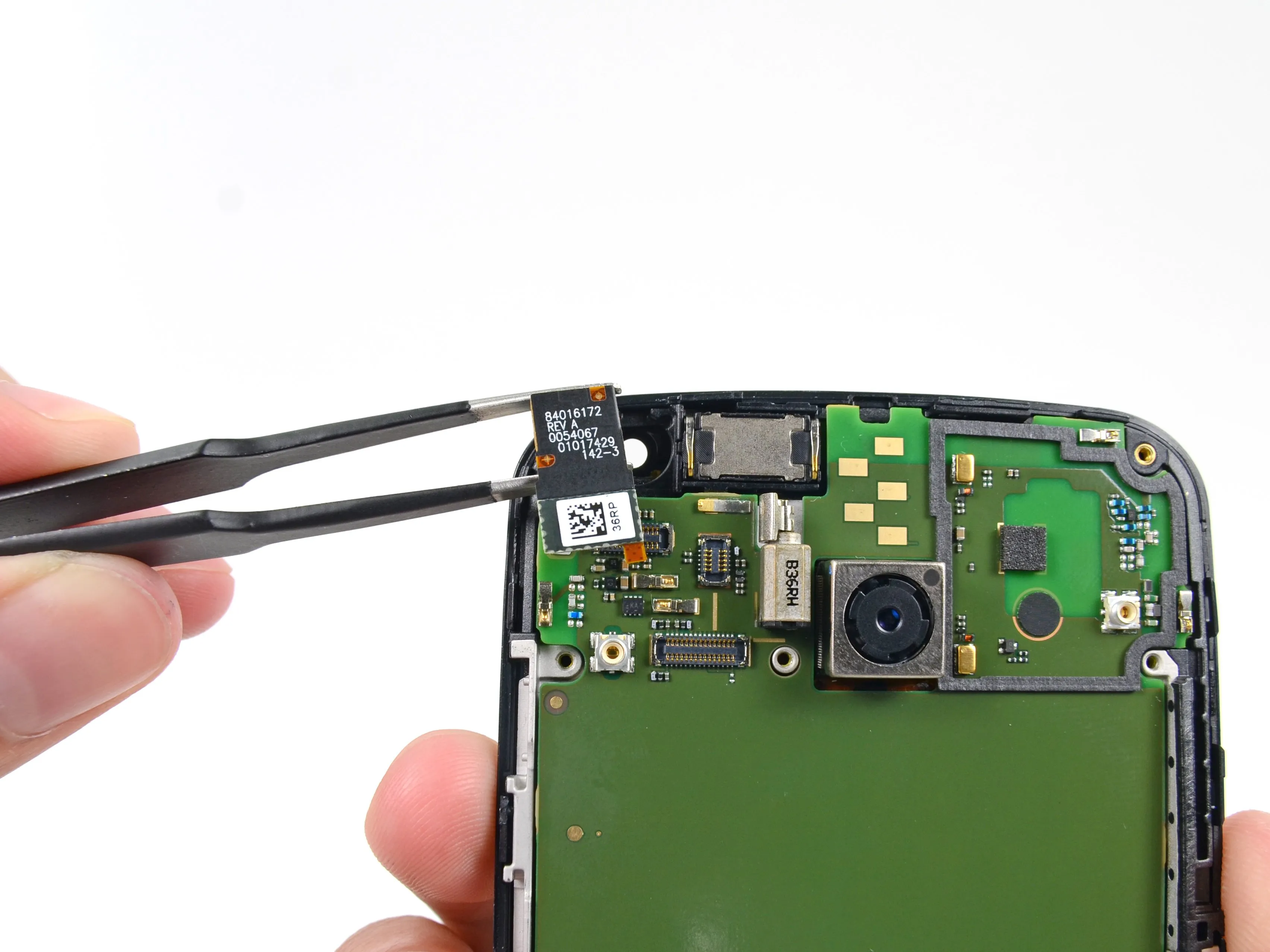 Motorola Moto X Teardown: шаг 12, изображение 1 из 3