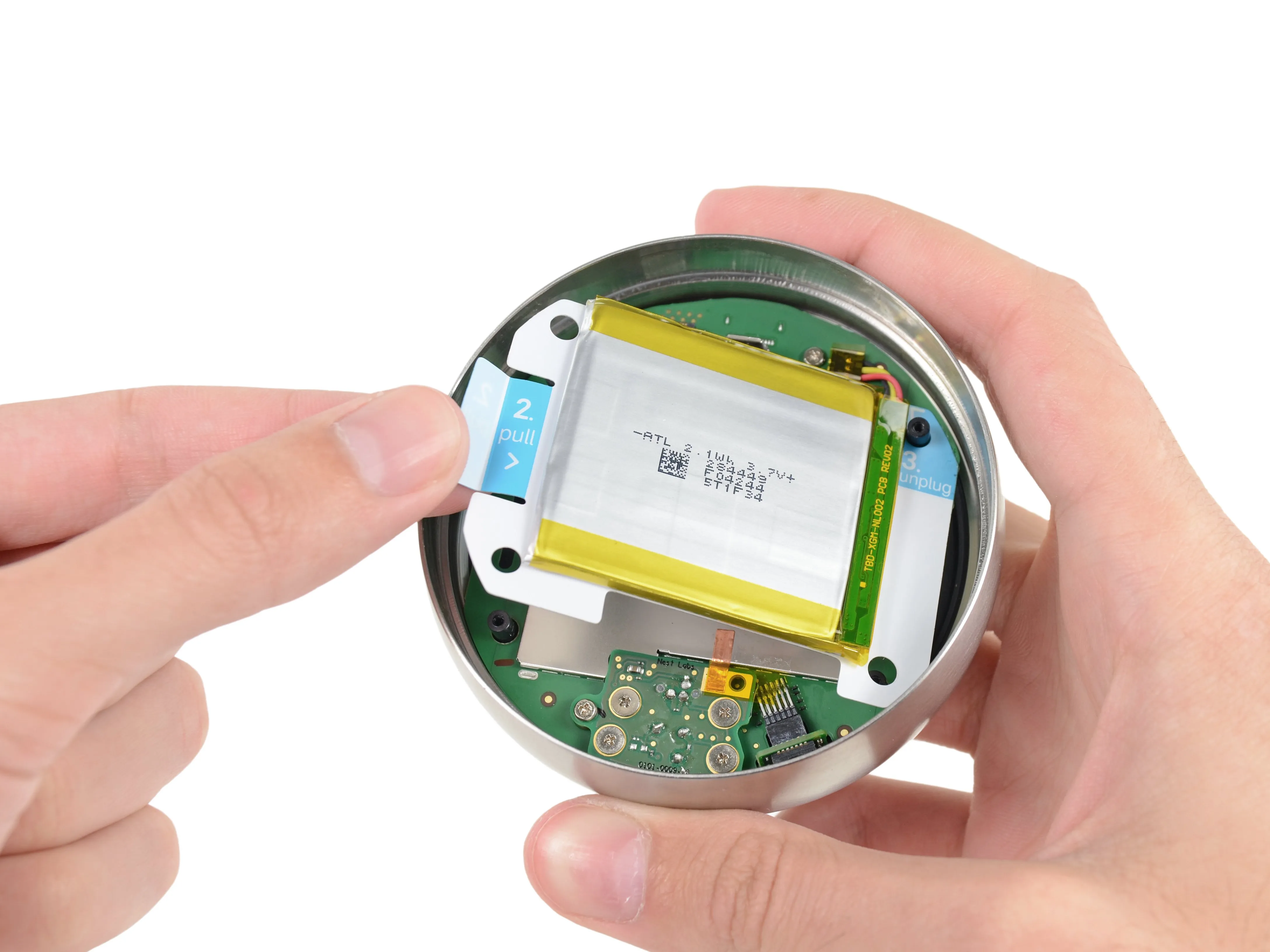 Nest Learning Thermostat 2nd Generation Teardown: шаг 6, изображение 2 из 3