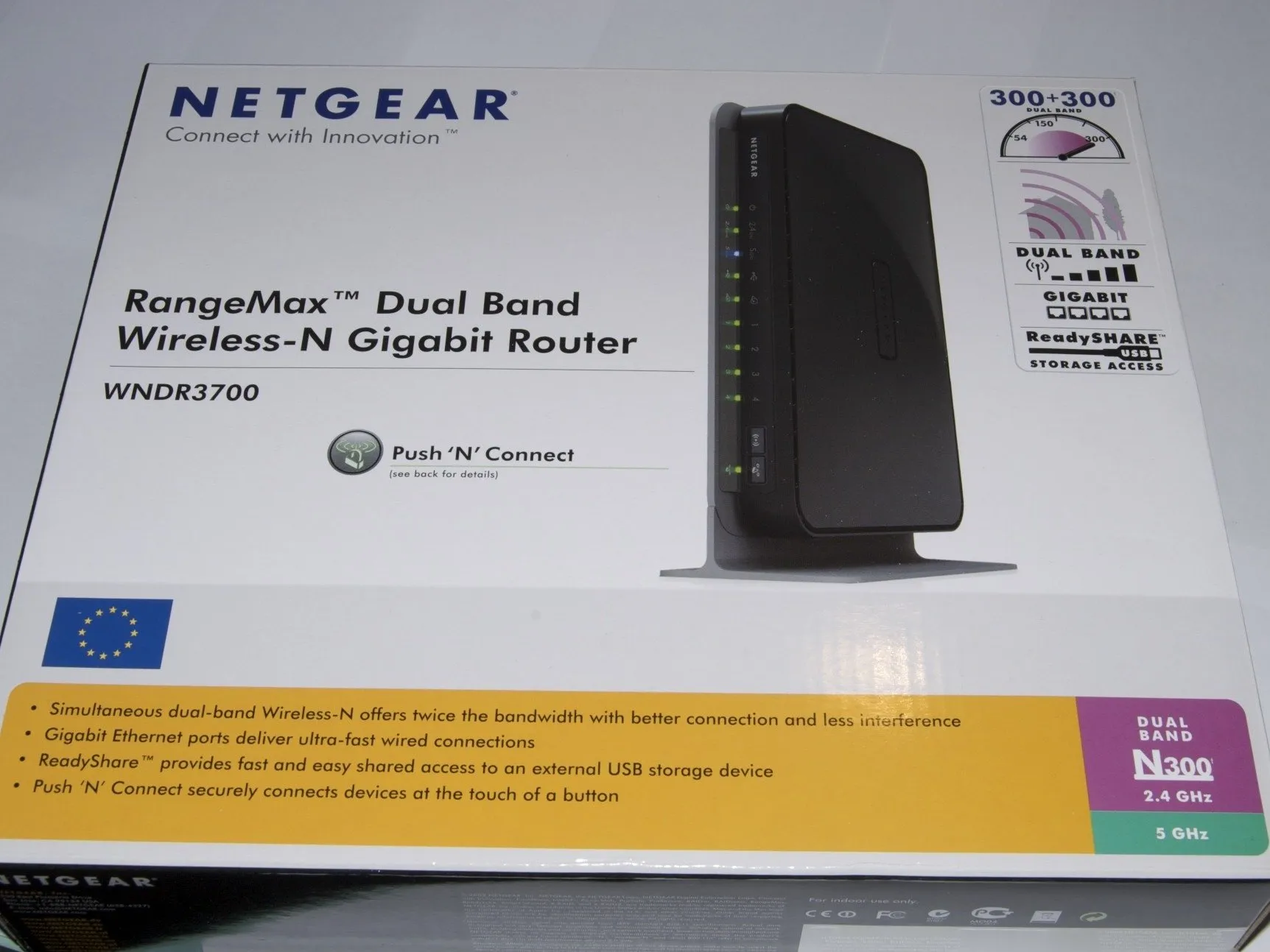 Netgear WNDR3700 Teardown, Netgear WNDR3700 Teardown: шаг 1, изображение 3 из 3