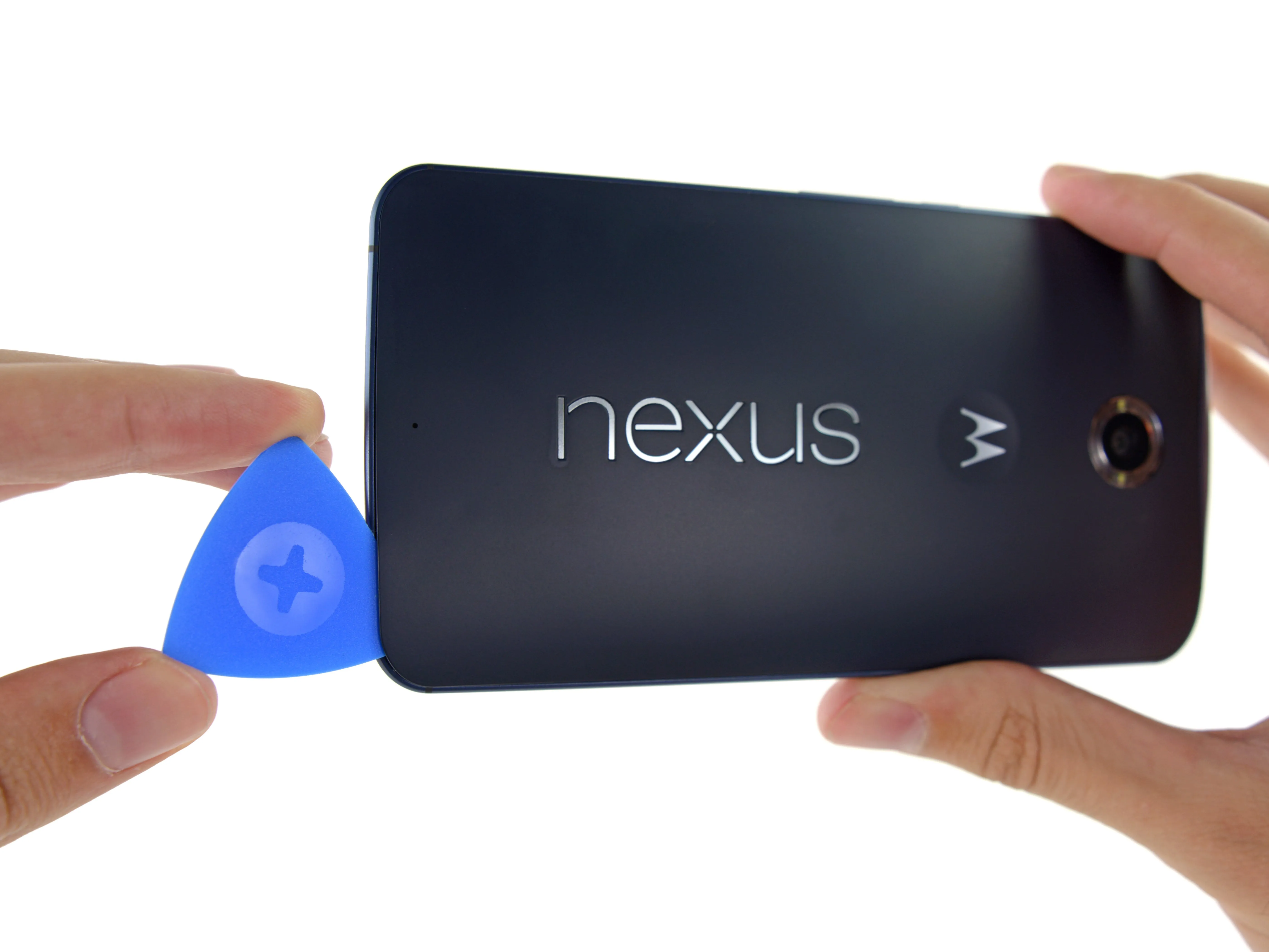 Разборка Nexus 6: шаг 4, изображение 1 из 3