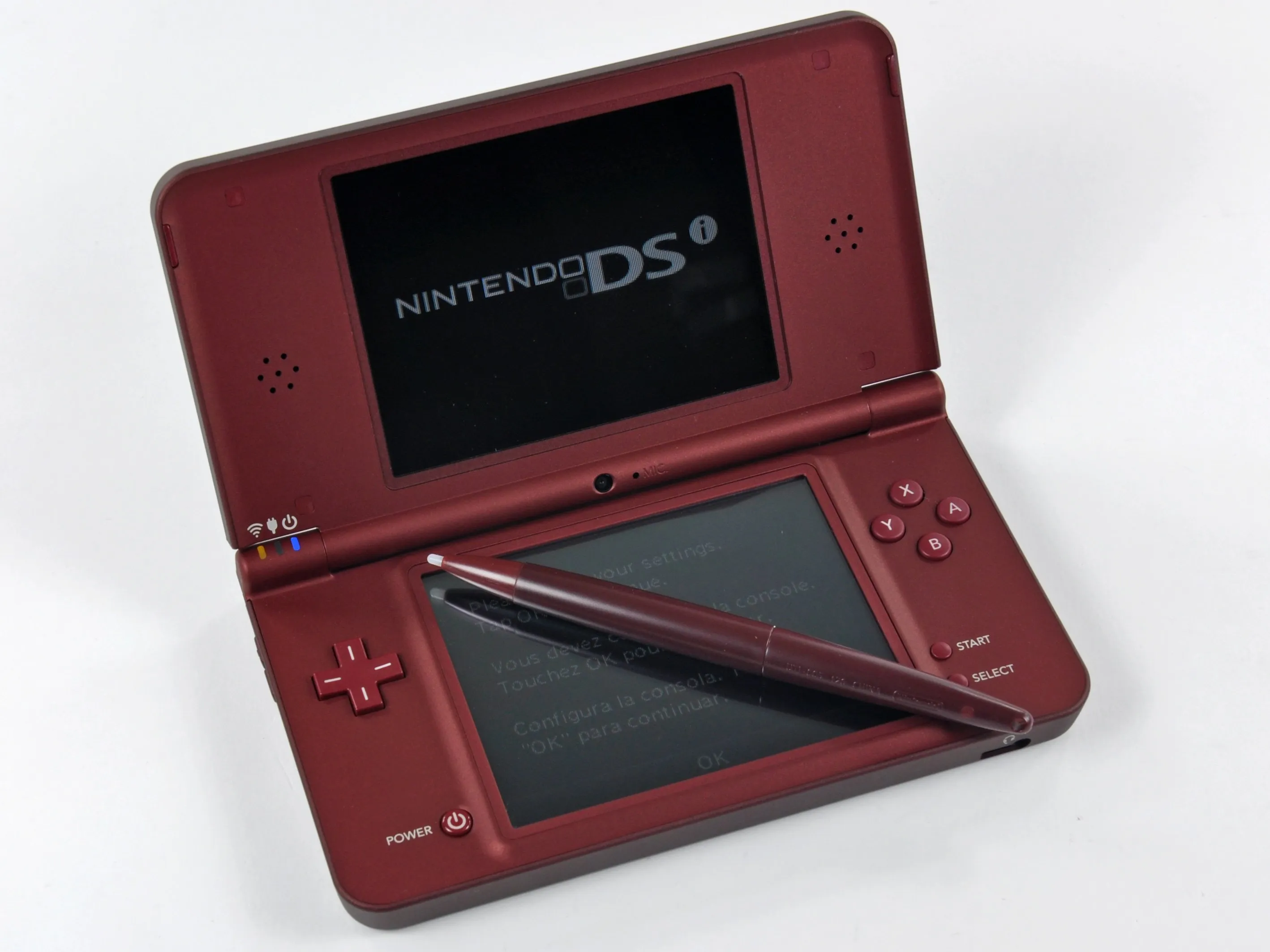 Разборка Nintendo DSi XL, Разборка Nintendo DSi XL: шаг 1, изображение 1 из 1