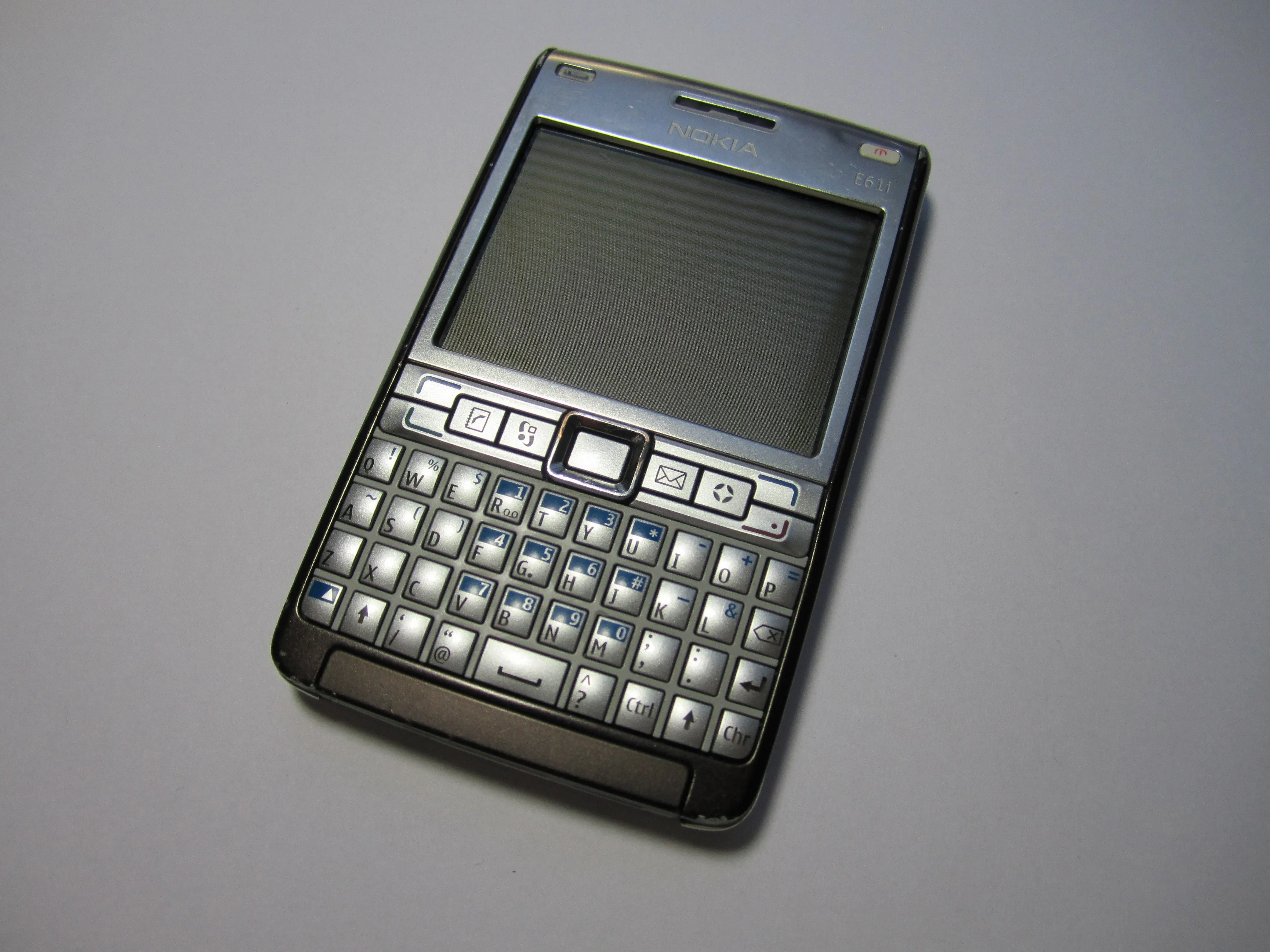 Разборка Nokia E61i