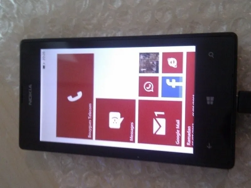 Разборка Nokia Lumia 520