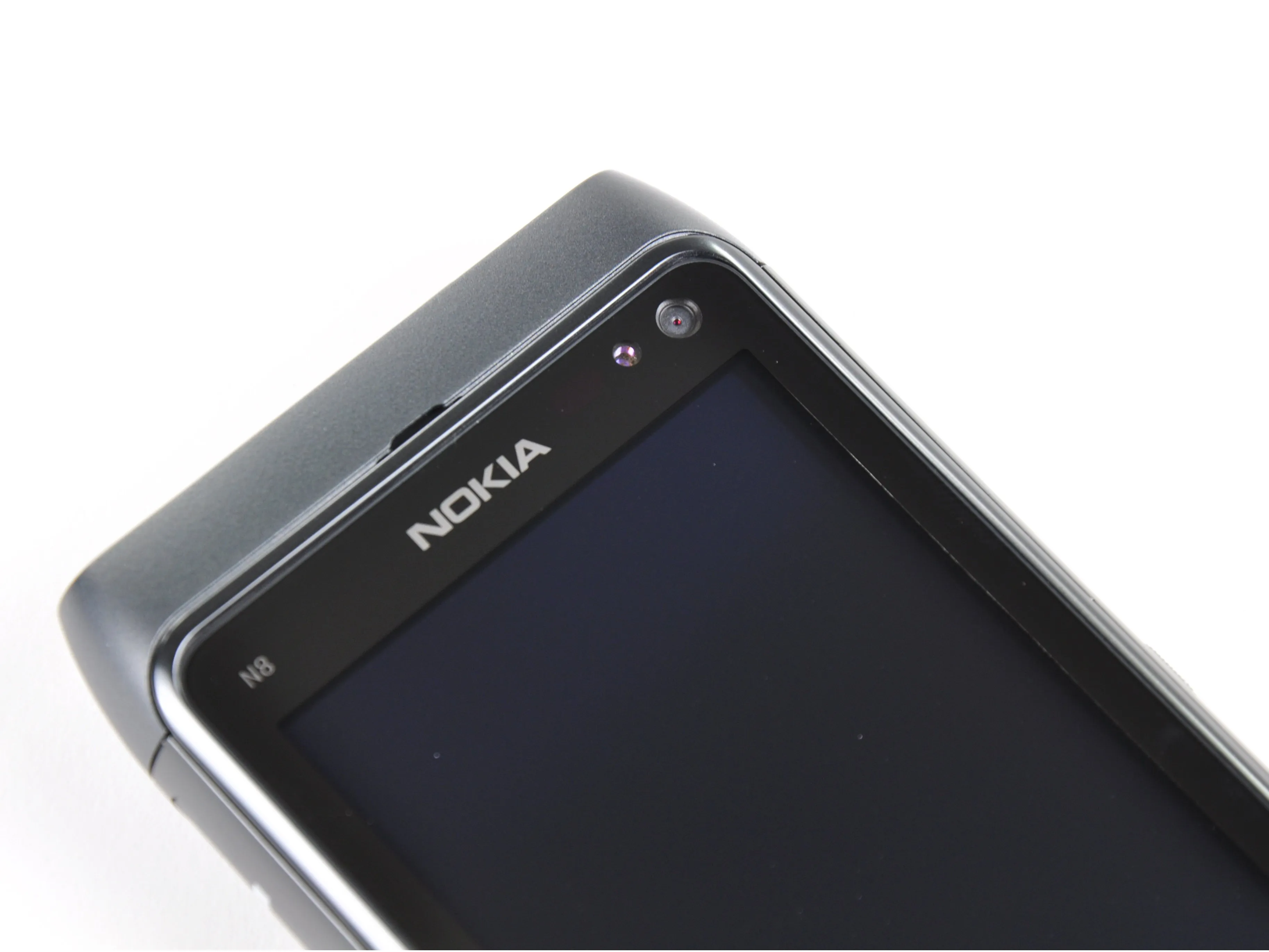 Разборка Nokia N8: шаг 4, изображение 1 из 1