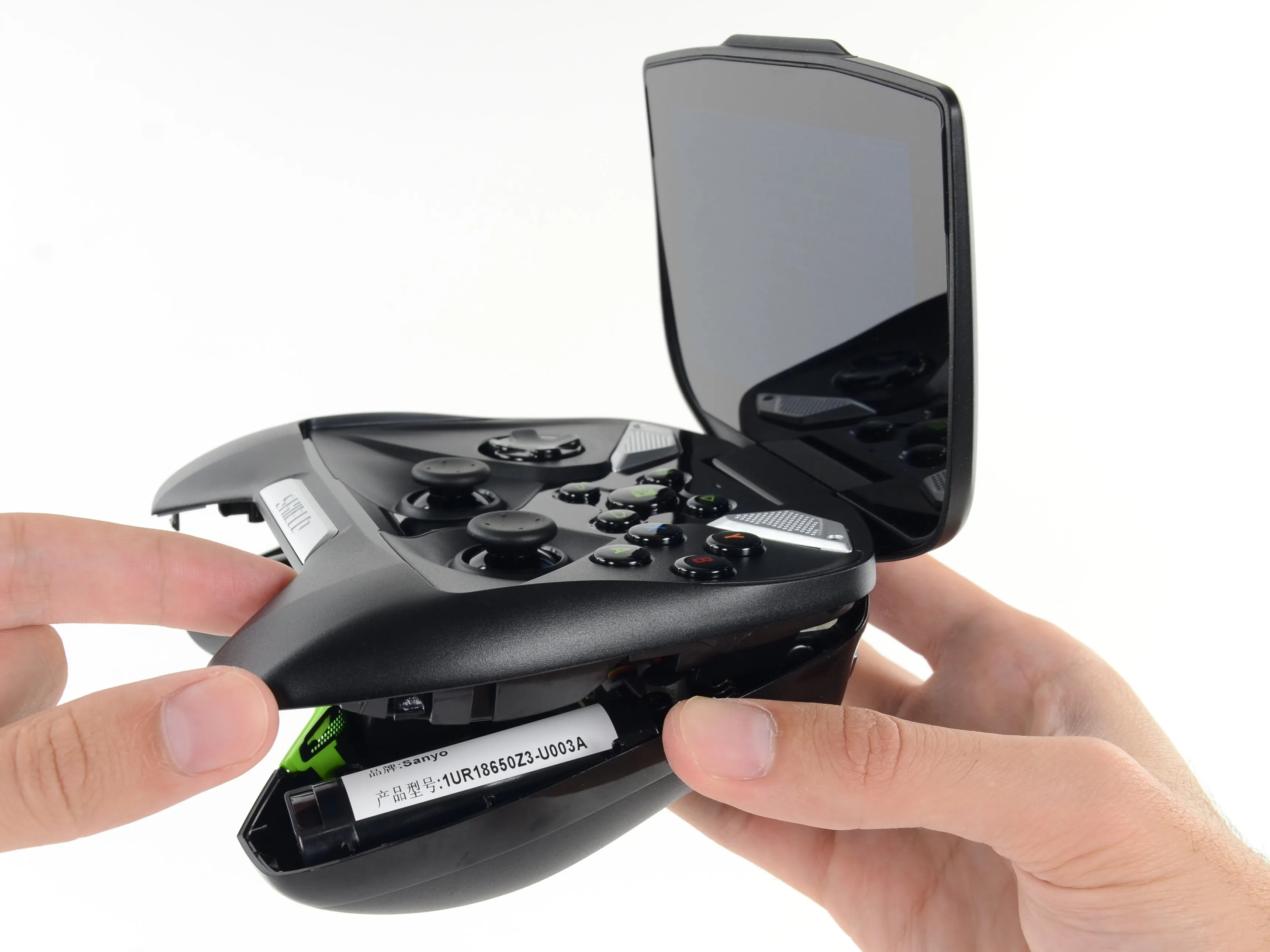 Nvidia Shield Portable Teardown: шаг 5, изображение 1 из 2